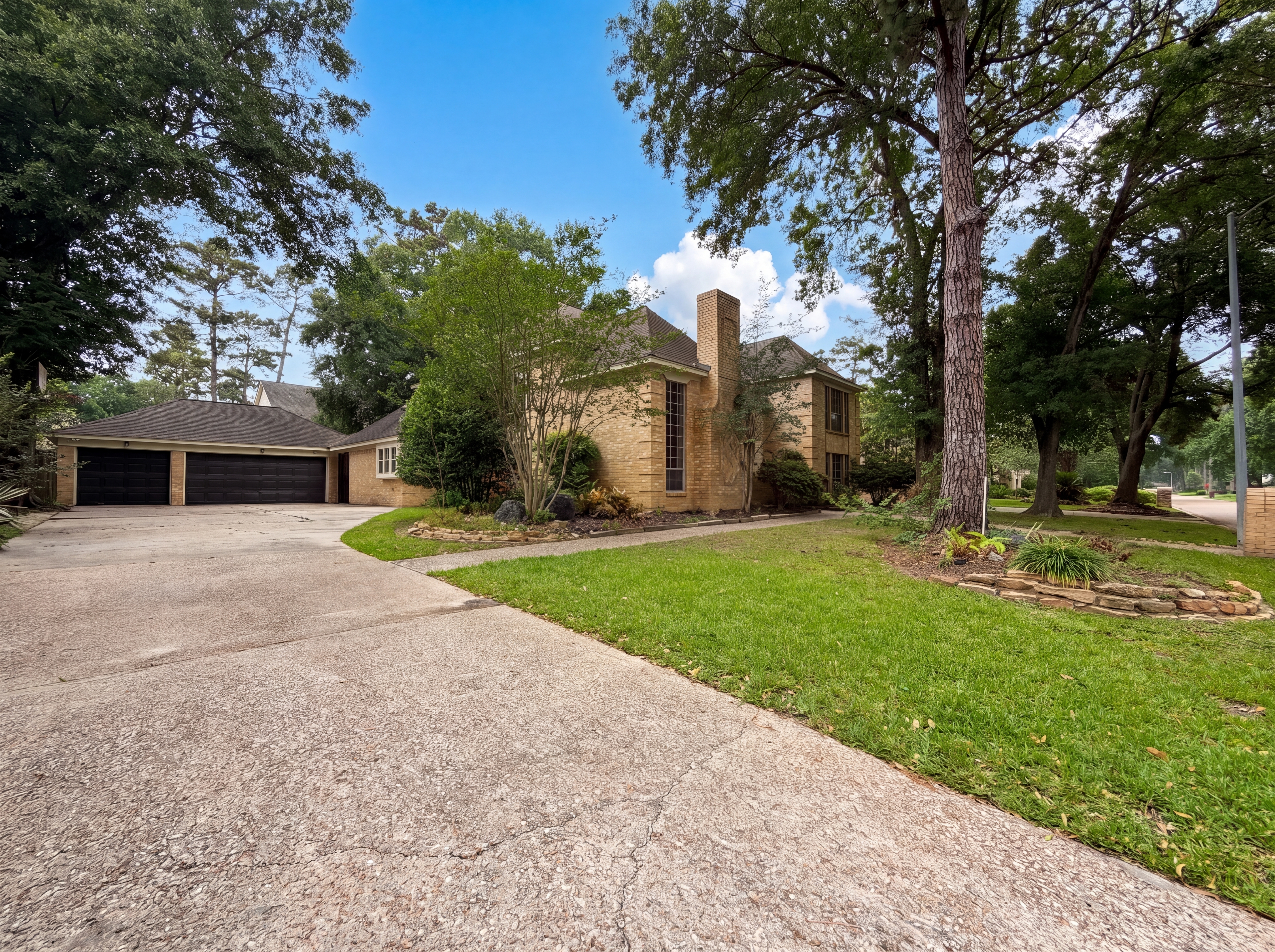 Photo 24 of 27 of 6902 Fawncliff Dr, Houston, TX