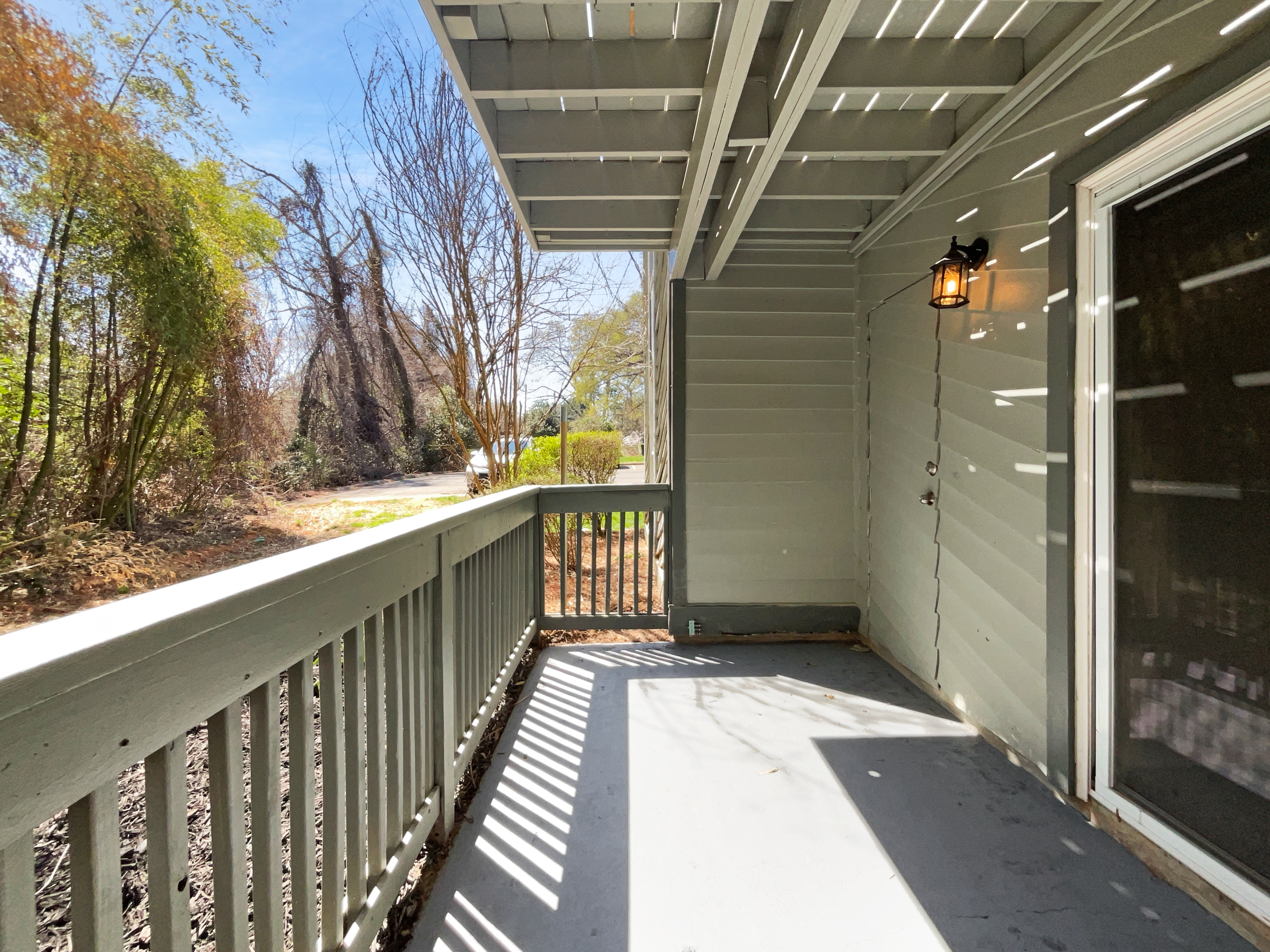 Photo 10 of 20 of 4936 Sardis Rd, Charlotte, NC