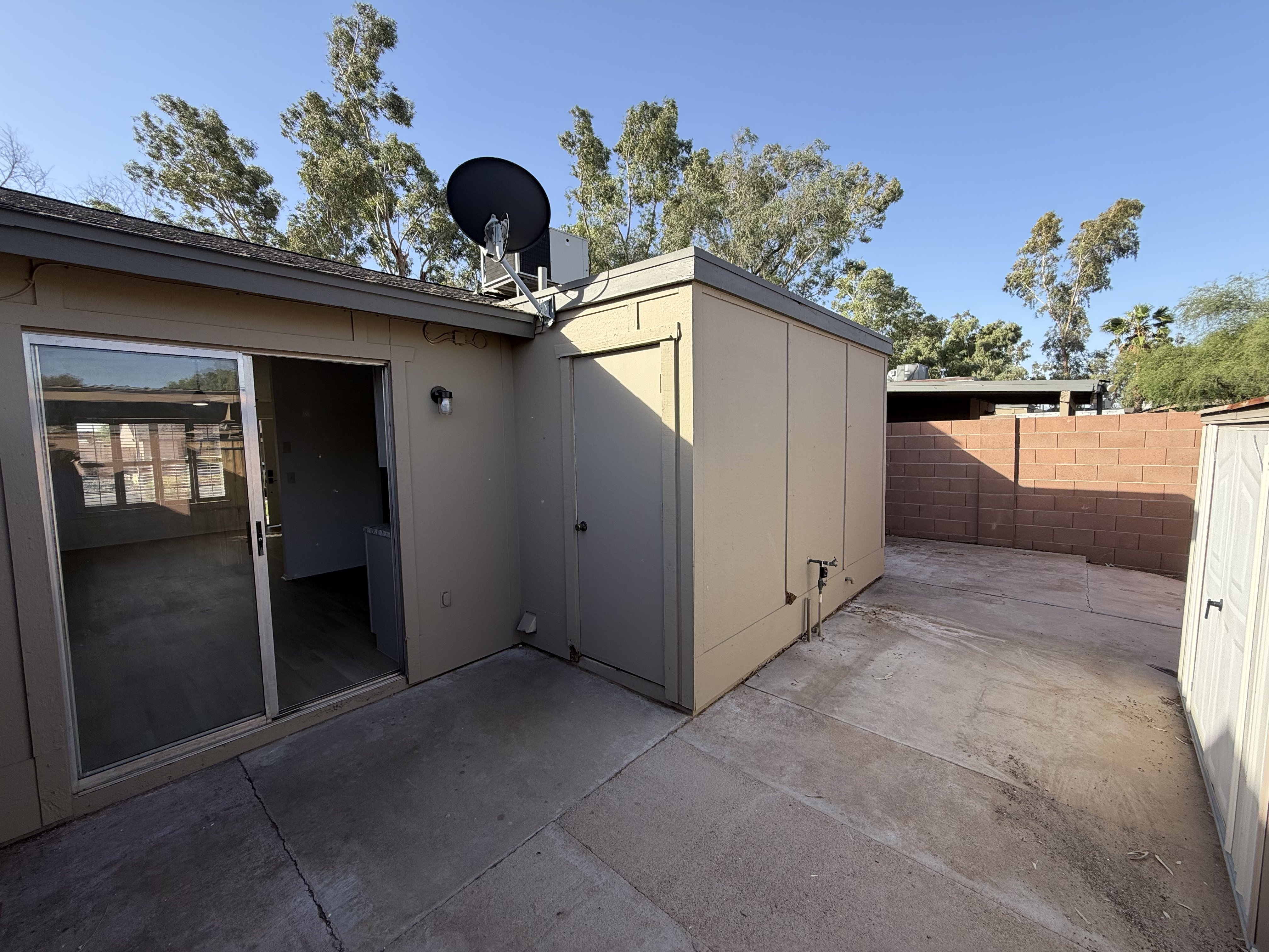 Photo 5 of 23 of 6711 W Osborn Rd, Phoenix, AZ