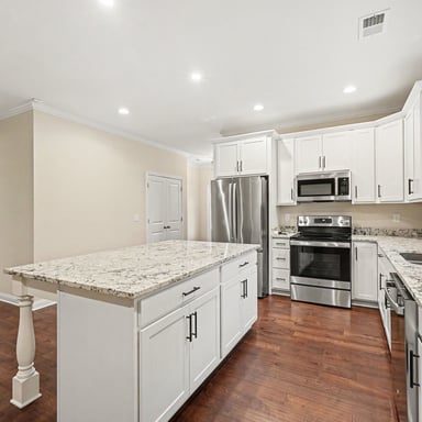 Property photo 2 of 623 Washburn Ave