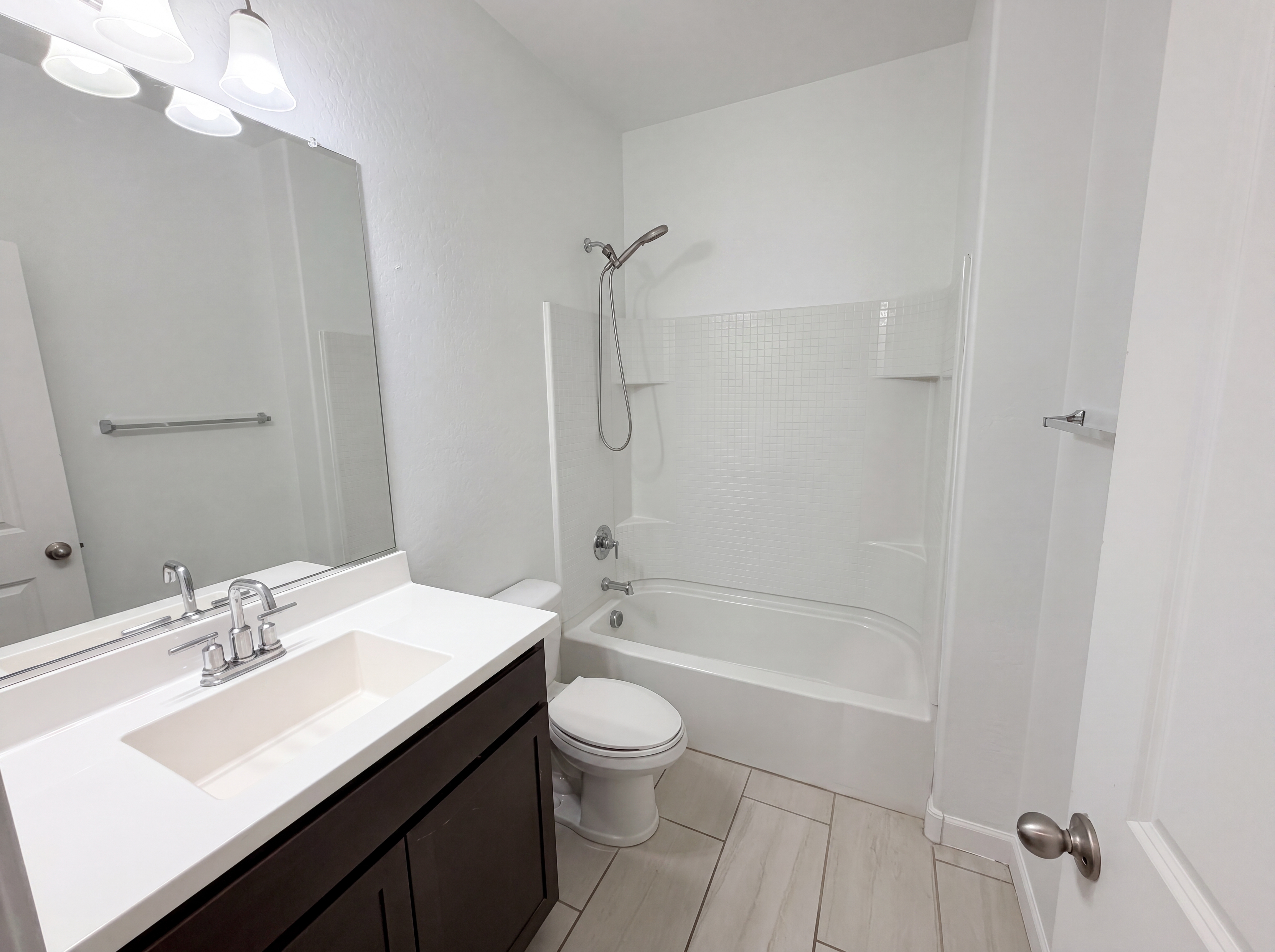 Photo 6 of 38 of 30568 W Clarendon Ave, Buckeye, AZ