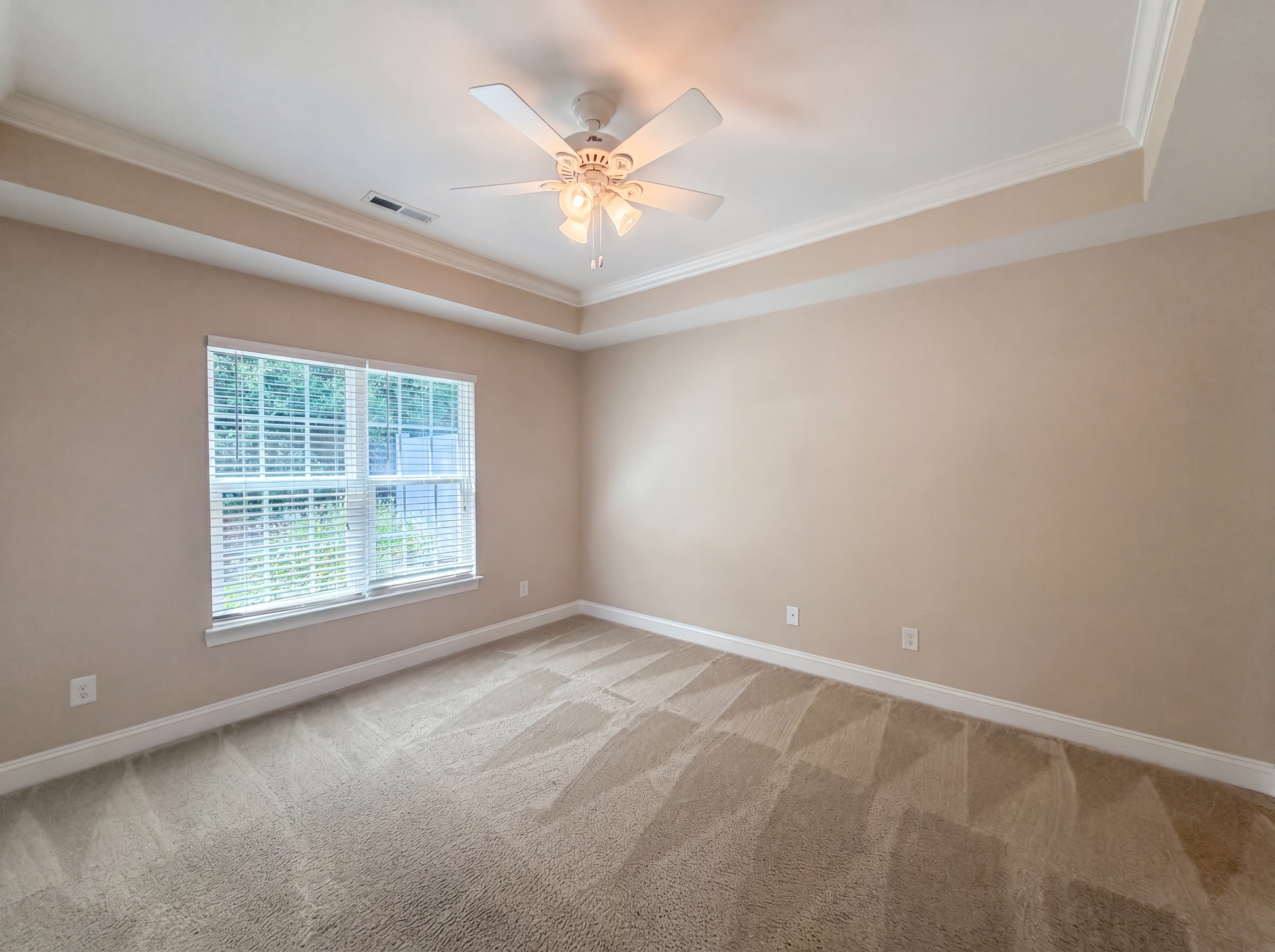 Photo 10 of 18 of 1102 Lake Michael Way, Mebane, NC