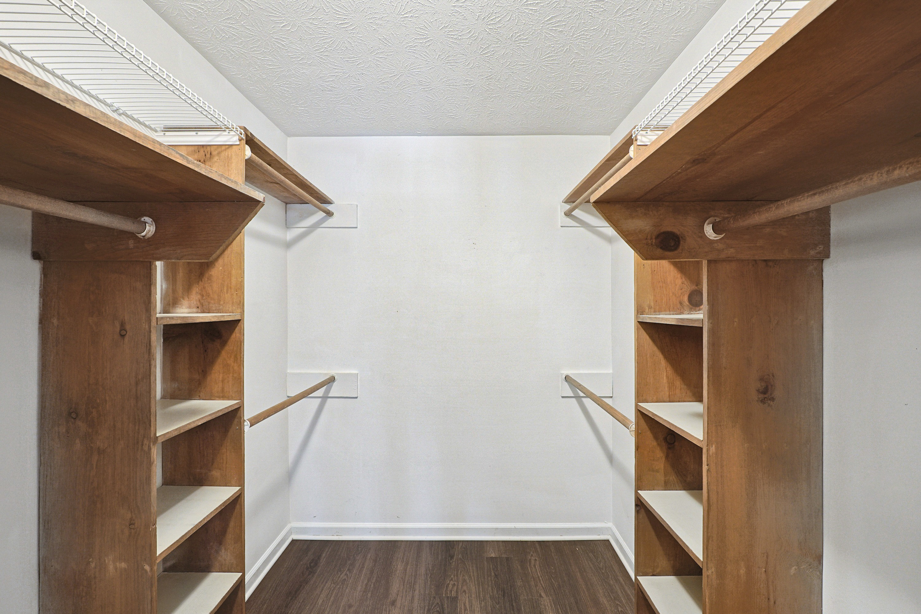 Photo 39 of 63 of 2360 Kimbrough Ct, Sandy Springs, GA