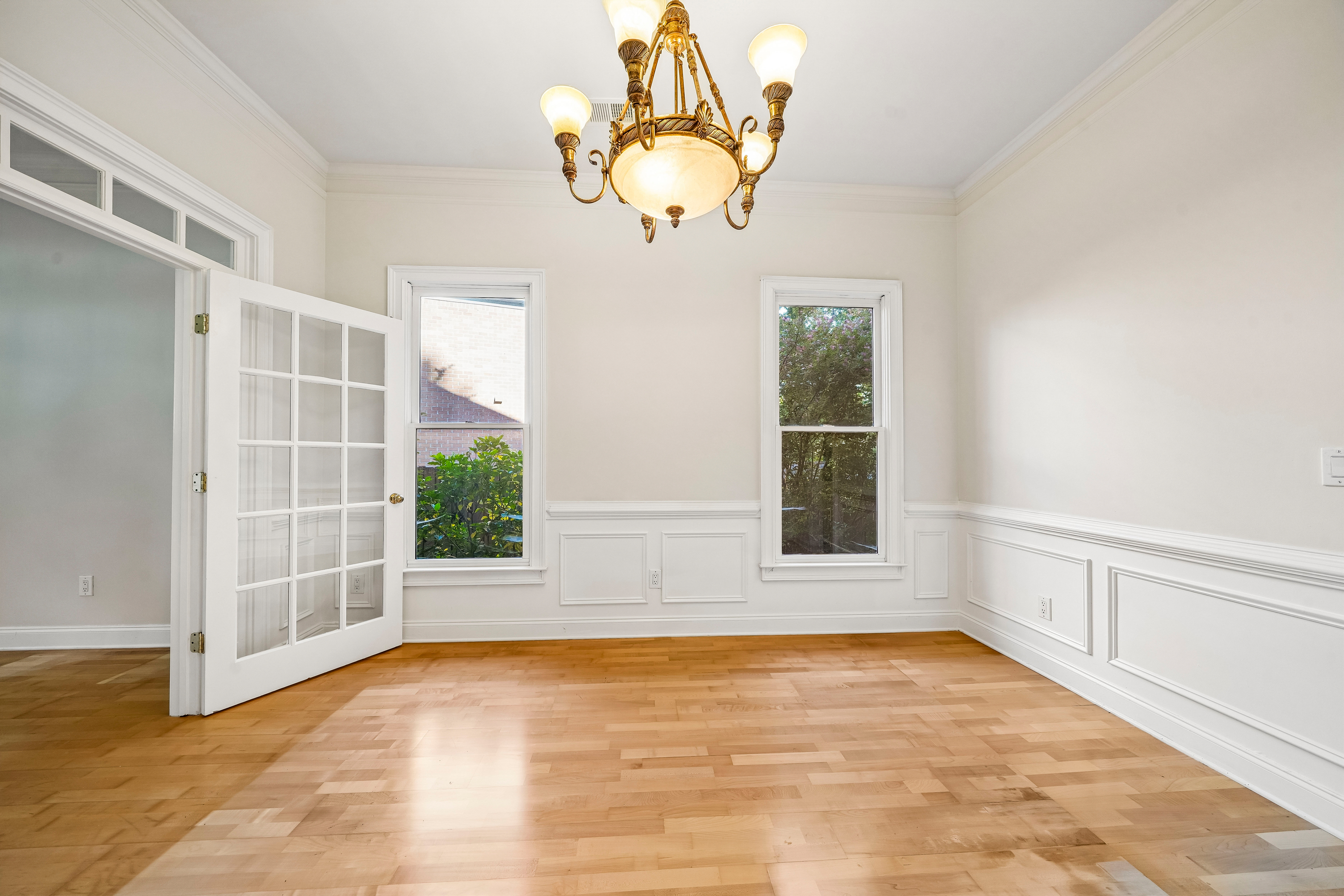 Photo 20 of 39 of 3054 Montclair Cir SE, Smyrna, GA