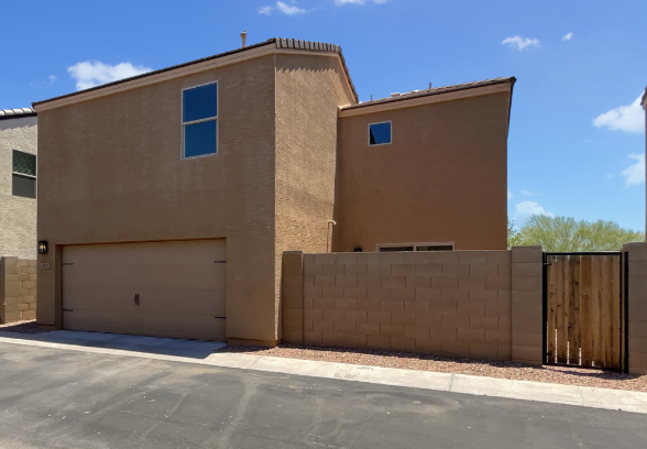 Photo 16 of 25 of 8218 W Illini St, Phoenix, AZ