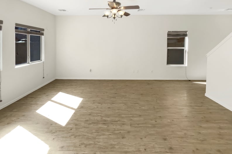 Property photo 3 of 7009 W Lincoln St