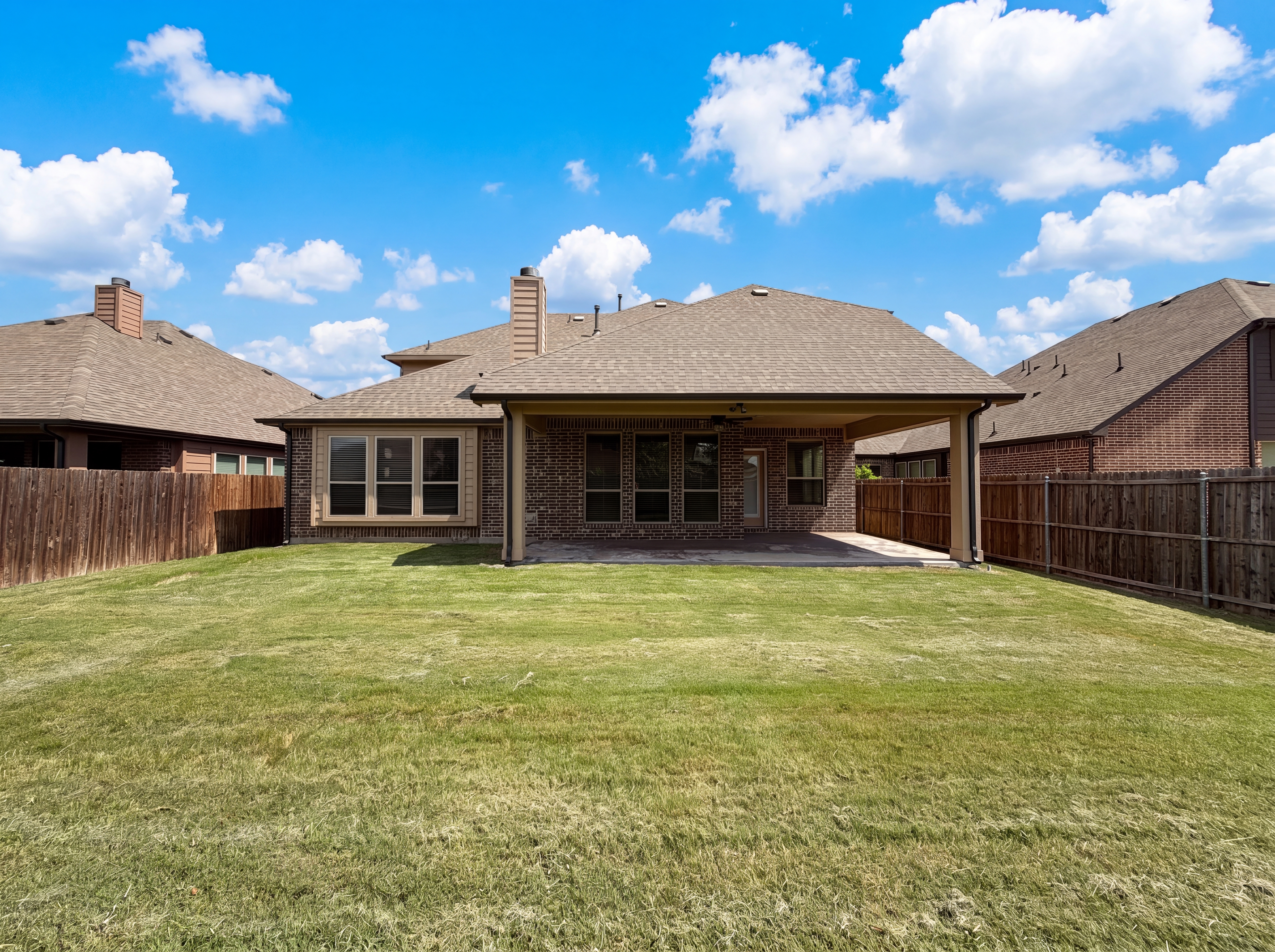 Photo 31 of 34 of 725 Lyndhurst Dr, Anna, TX