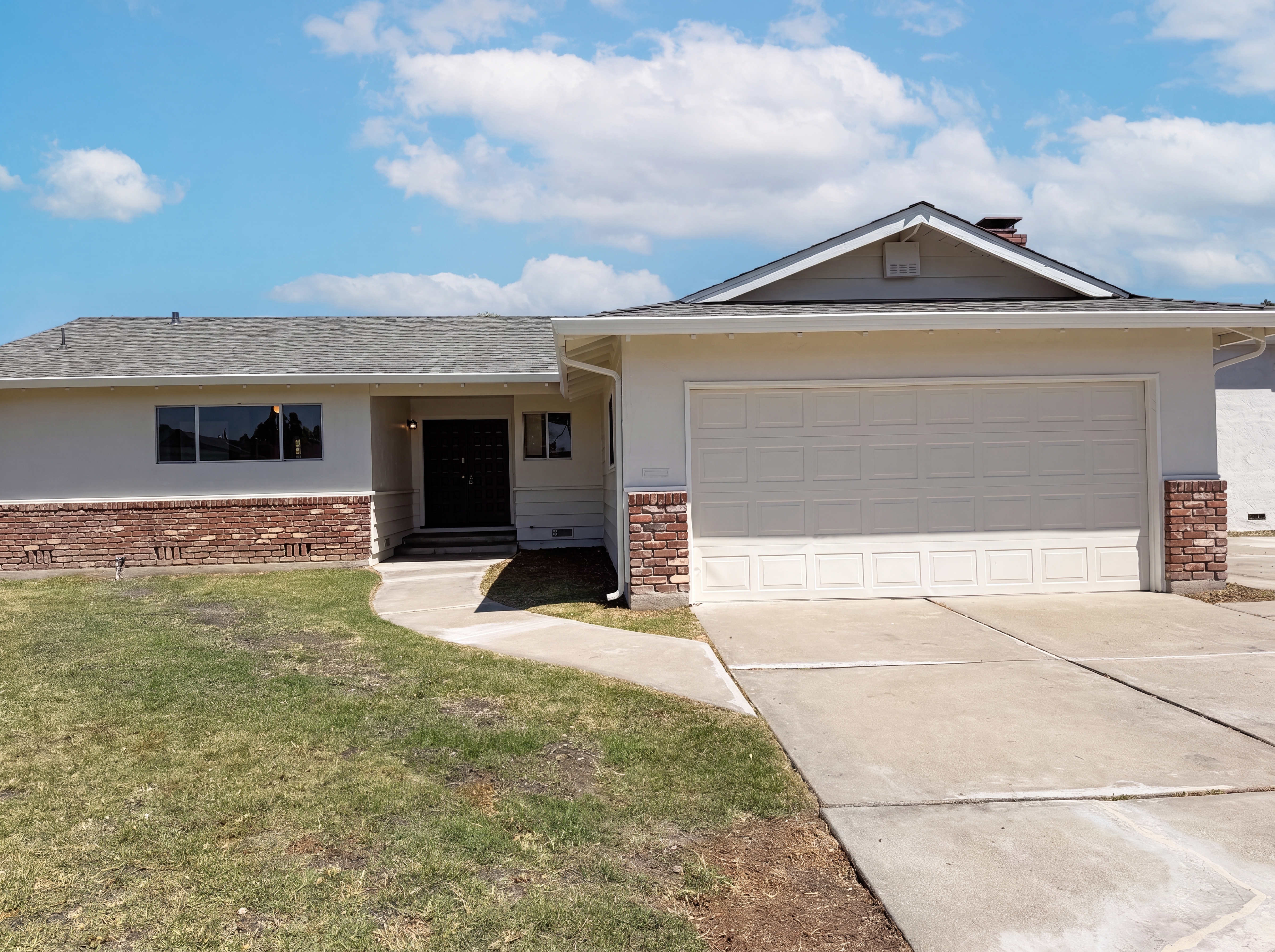 Photo 28 of 38 of 8845 Los Olivas Ct, Stockton, CA