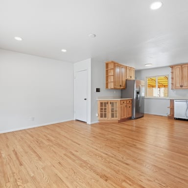 Property photo 3 of 2826 Jon St