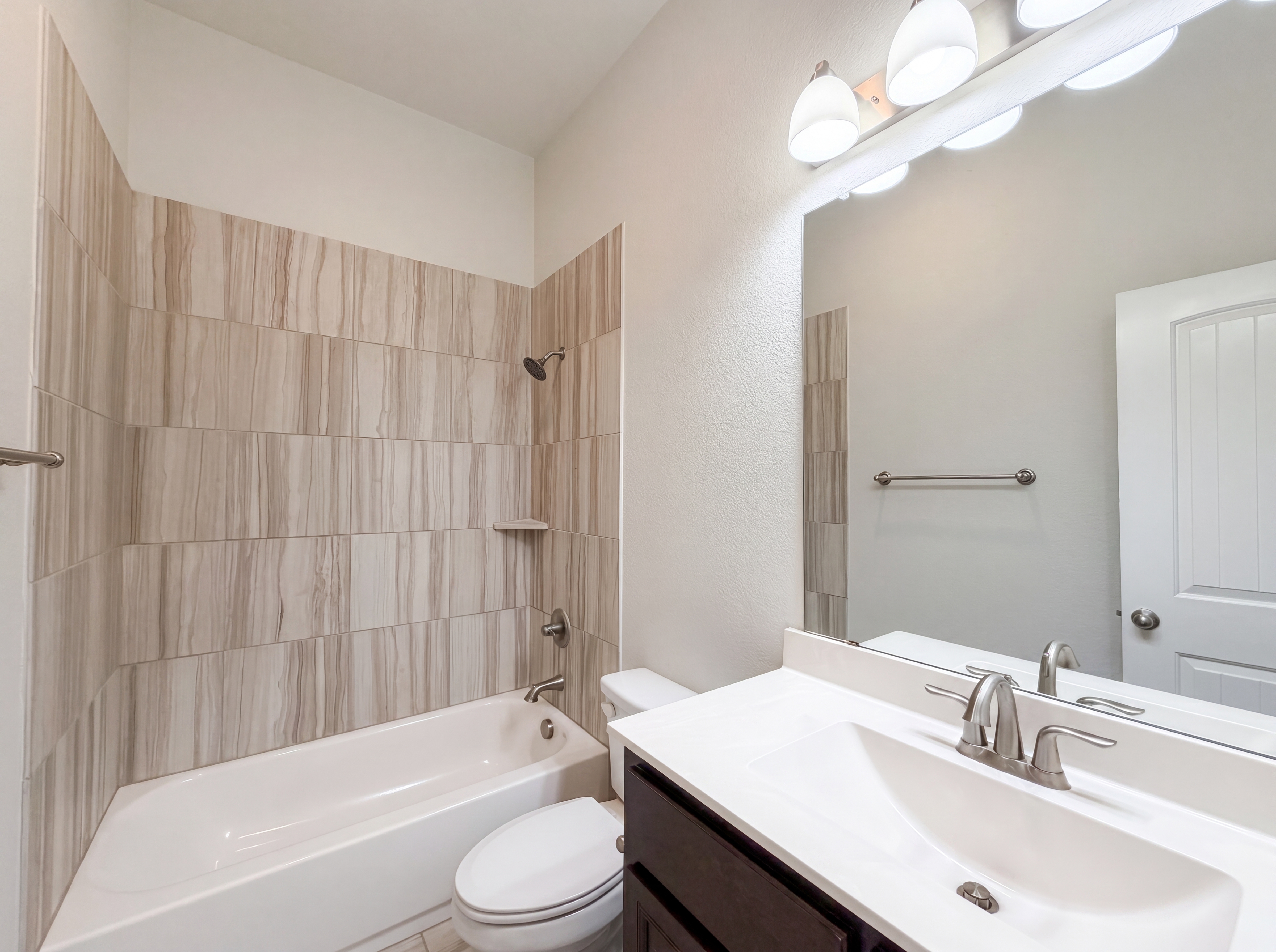 Photo 14 of 26 of 13904 Prairie Vista Ln, Ponder, TX