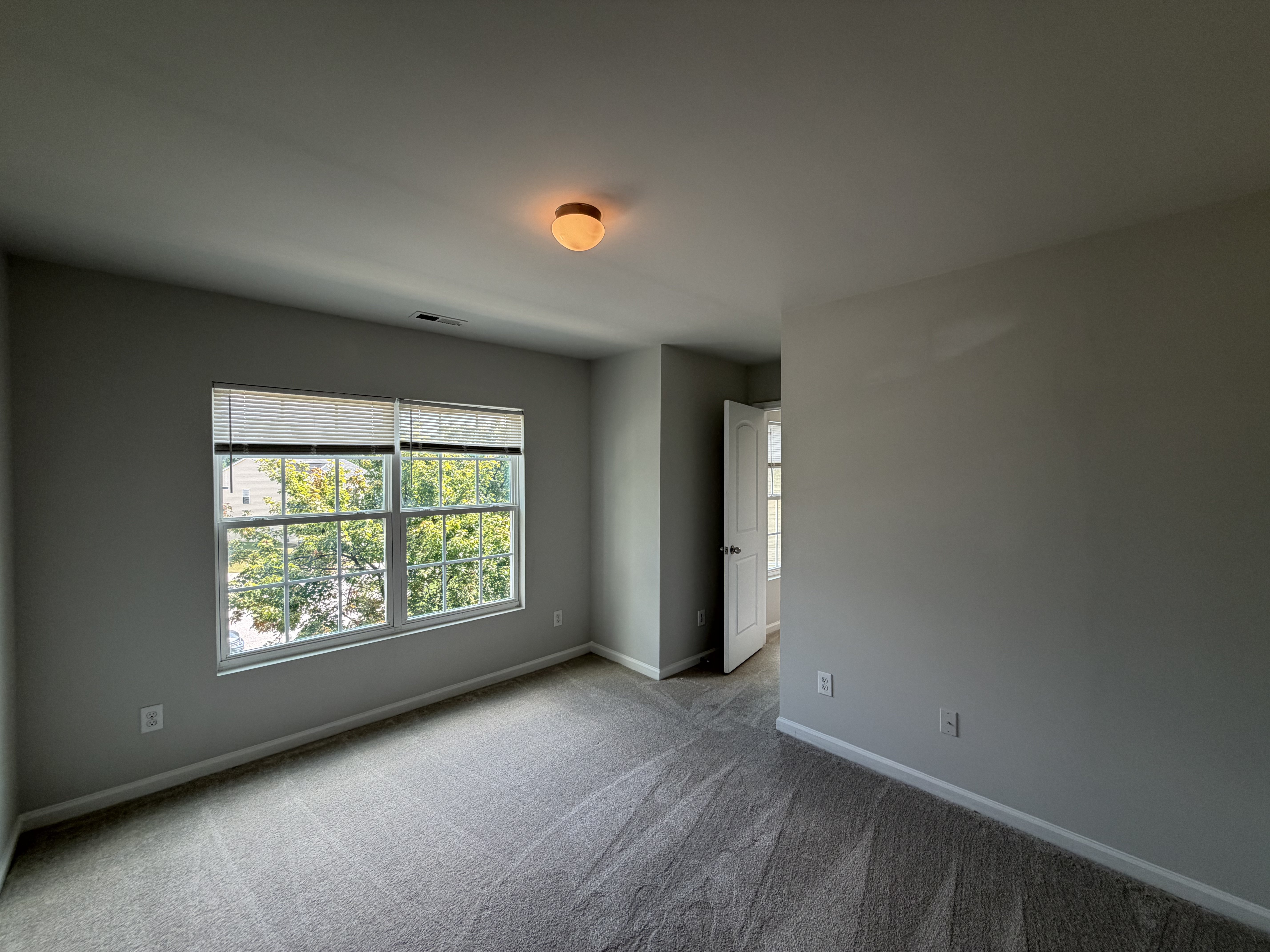 Photo 9 of 16 of 1317 Hosmer Ct, Wake Forest, NC