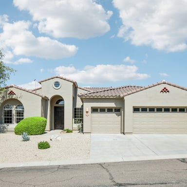 Property photo 1 of 16484 N 108th Pl