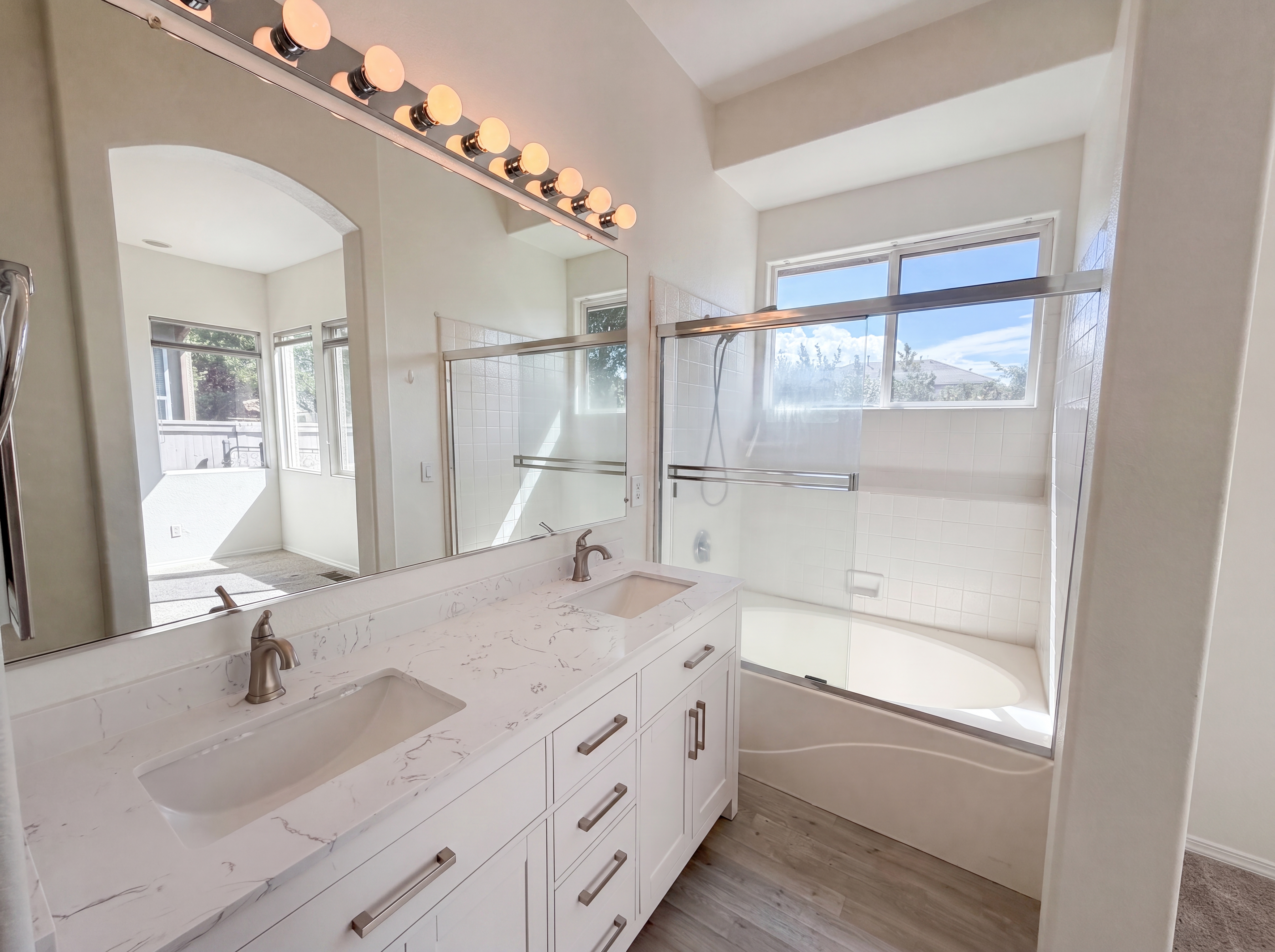 Photo 10 of 22 of 9889 Northrup Dr, Reno, NV