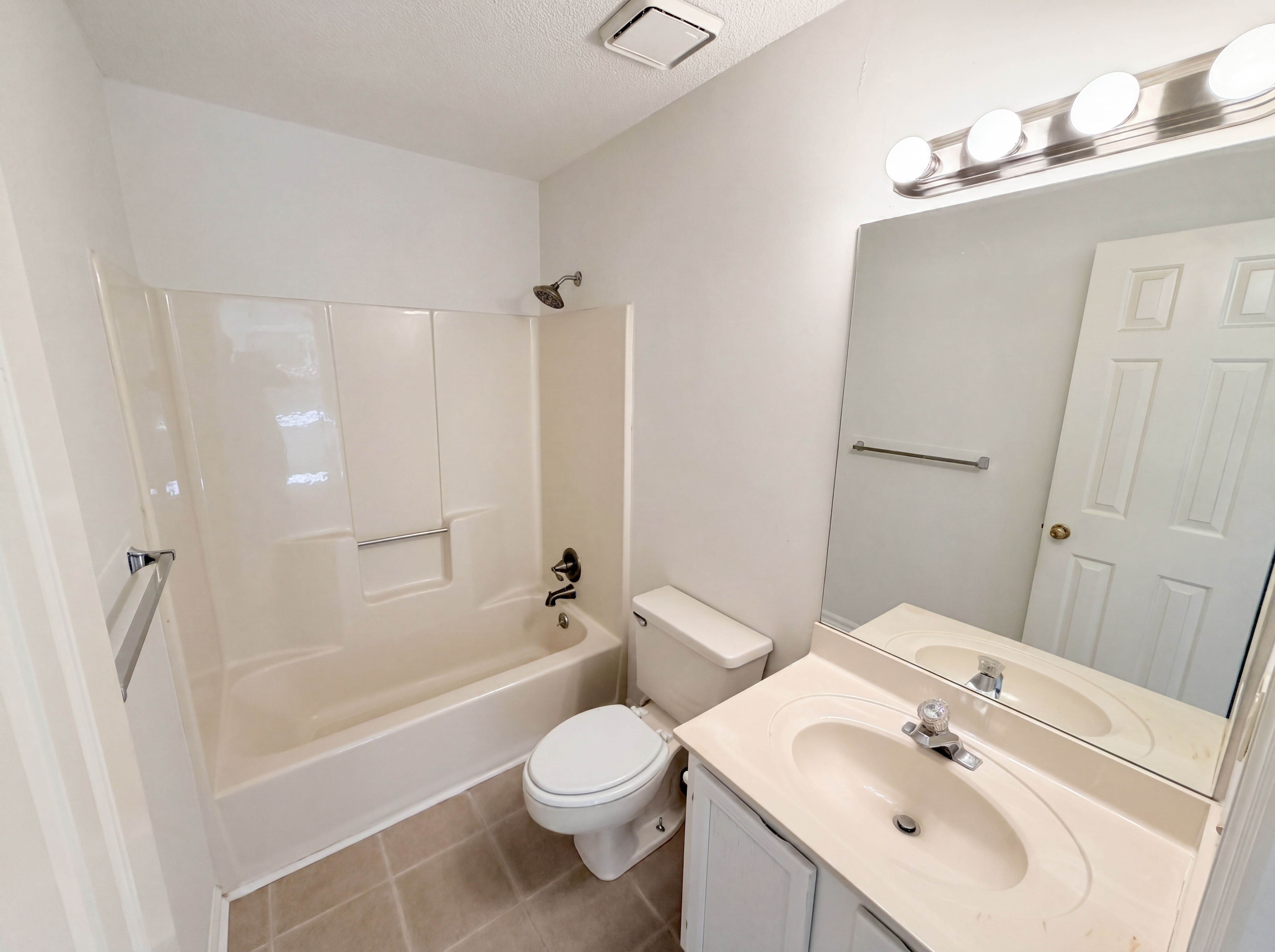 Photo 21 of 26 of 1150 Magnolia Way SE, Smyrna, GA
