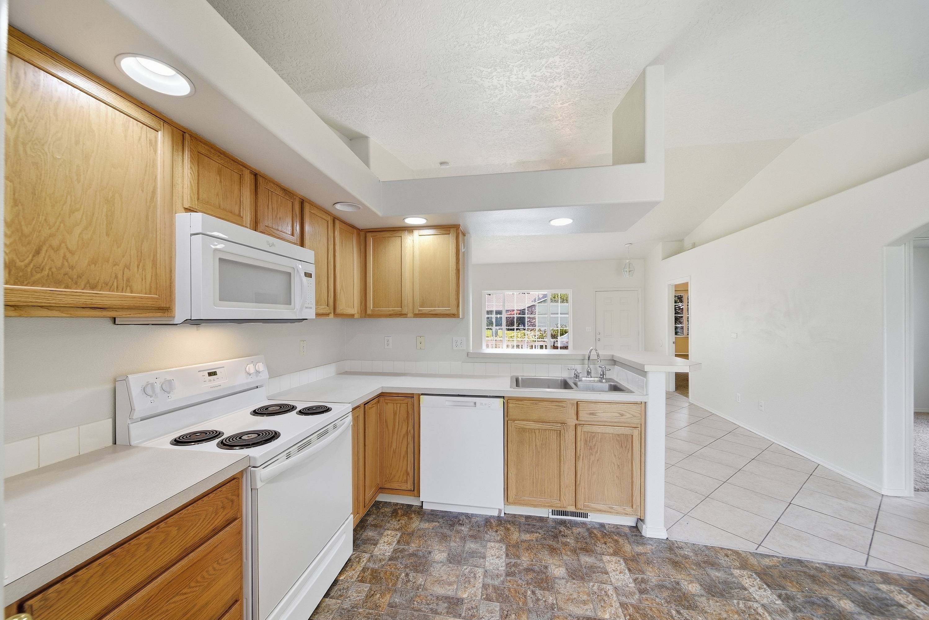 Photo 6 of 27 of 12522 W Camas Dr, Boise, ID