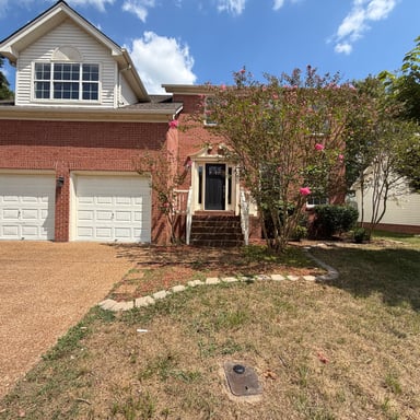 Property photo 1 of 2036 Glastonbury Dr