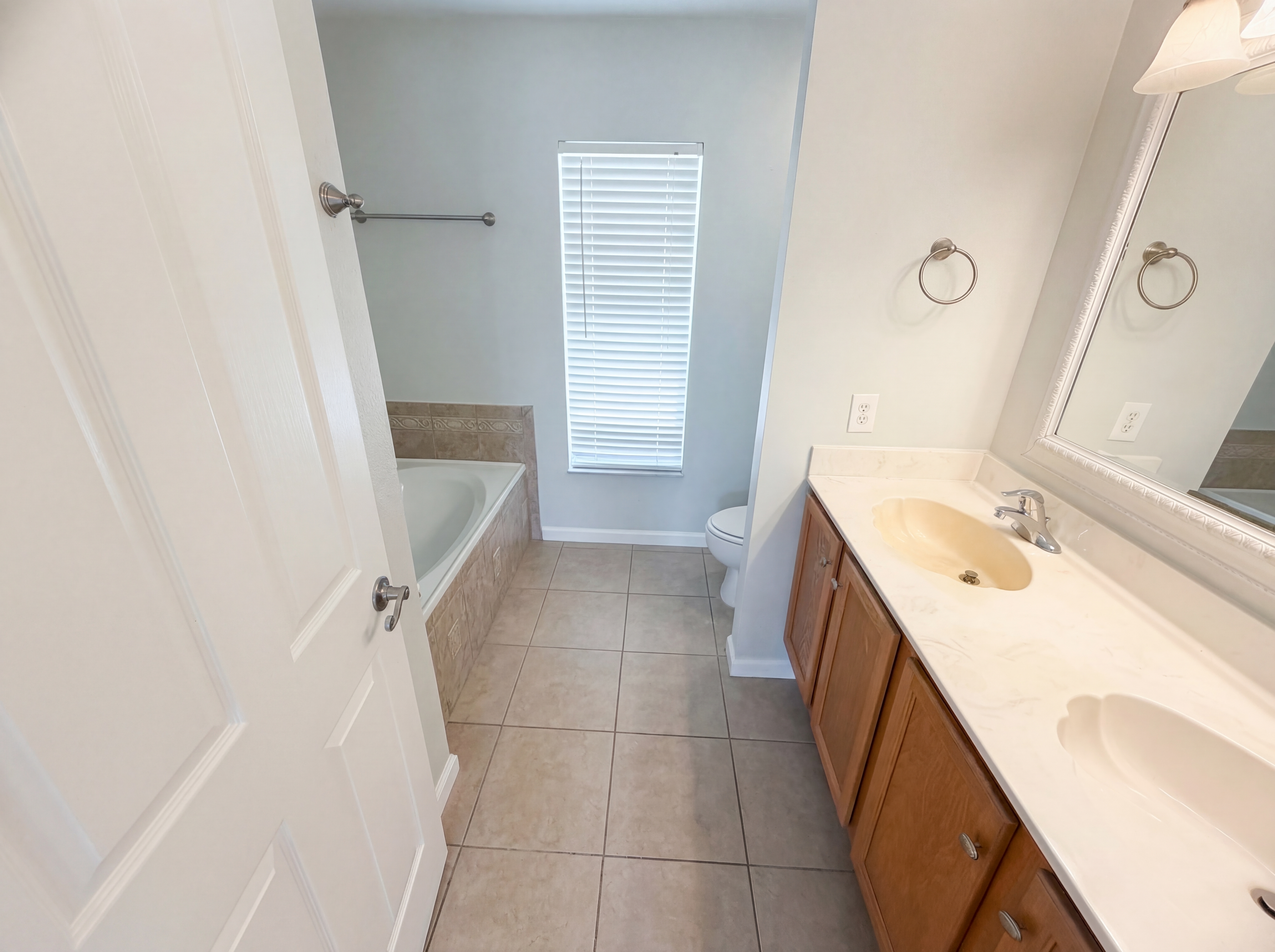 Photo 24 of 31 of 2332 SE Berkshire Blvd, Port Saint Lucie, FL
