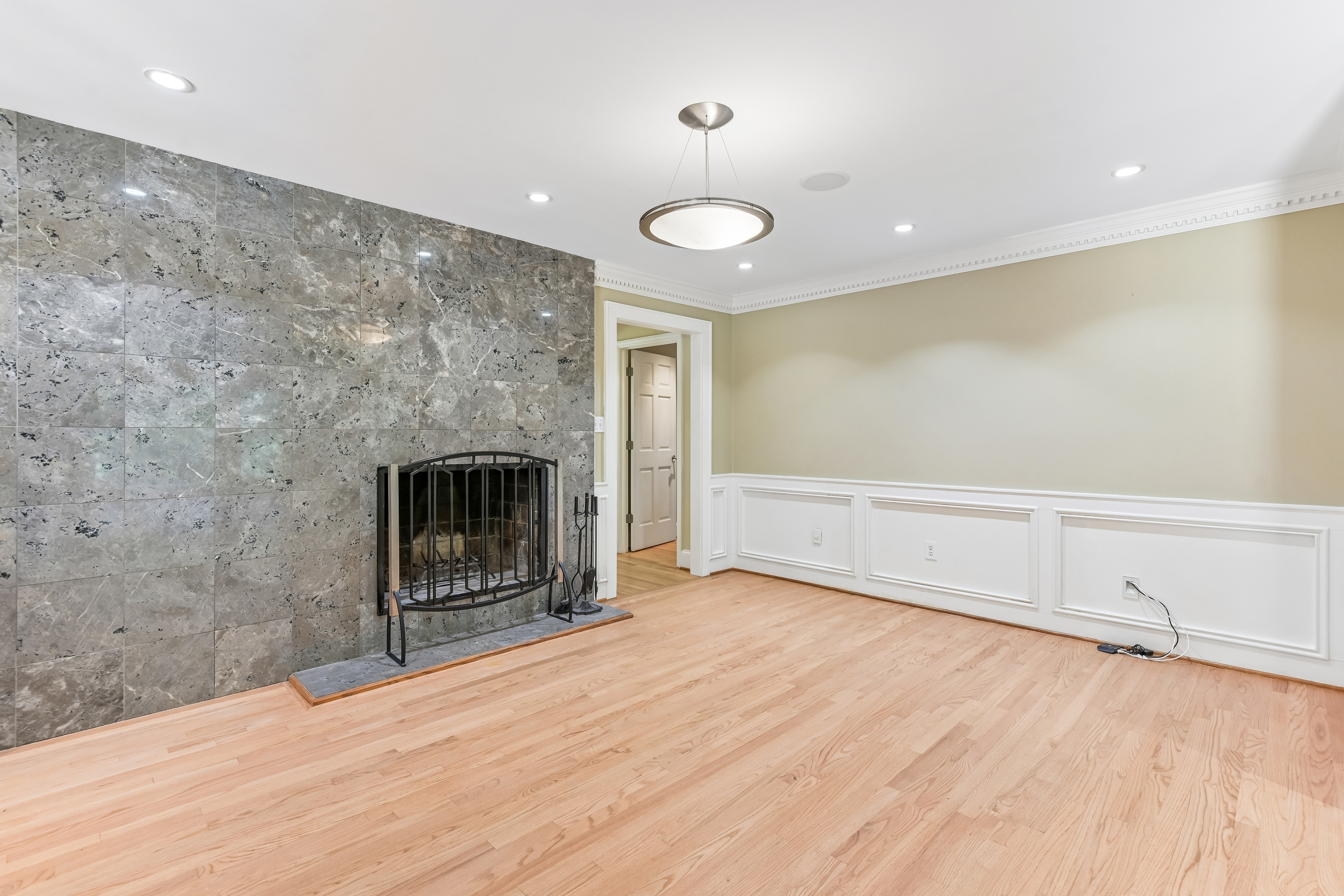 Photo 56 of 87 of 3135 Spalding Dr, Atlanta, GA