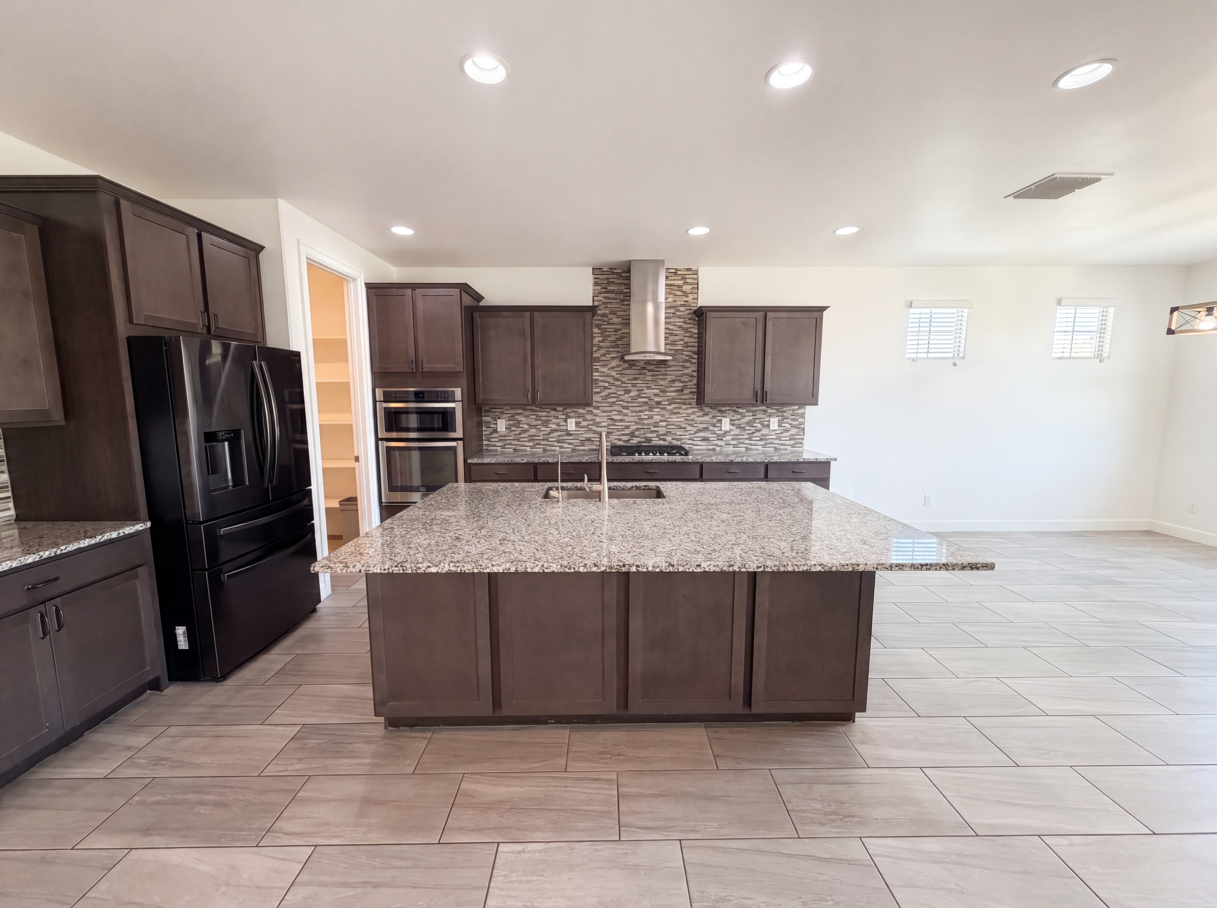 Photo 2 of 41 of 15257 S 182nd Ln, Goodyear, AZ