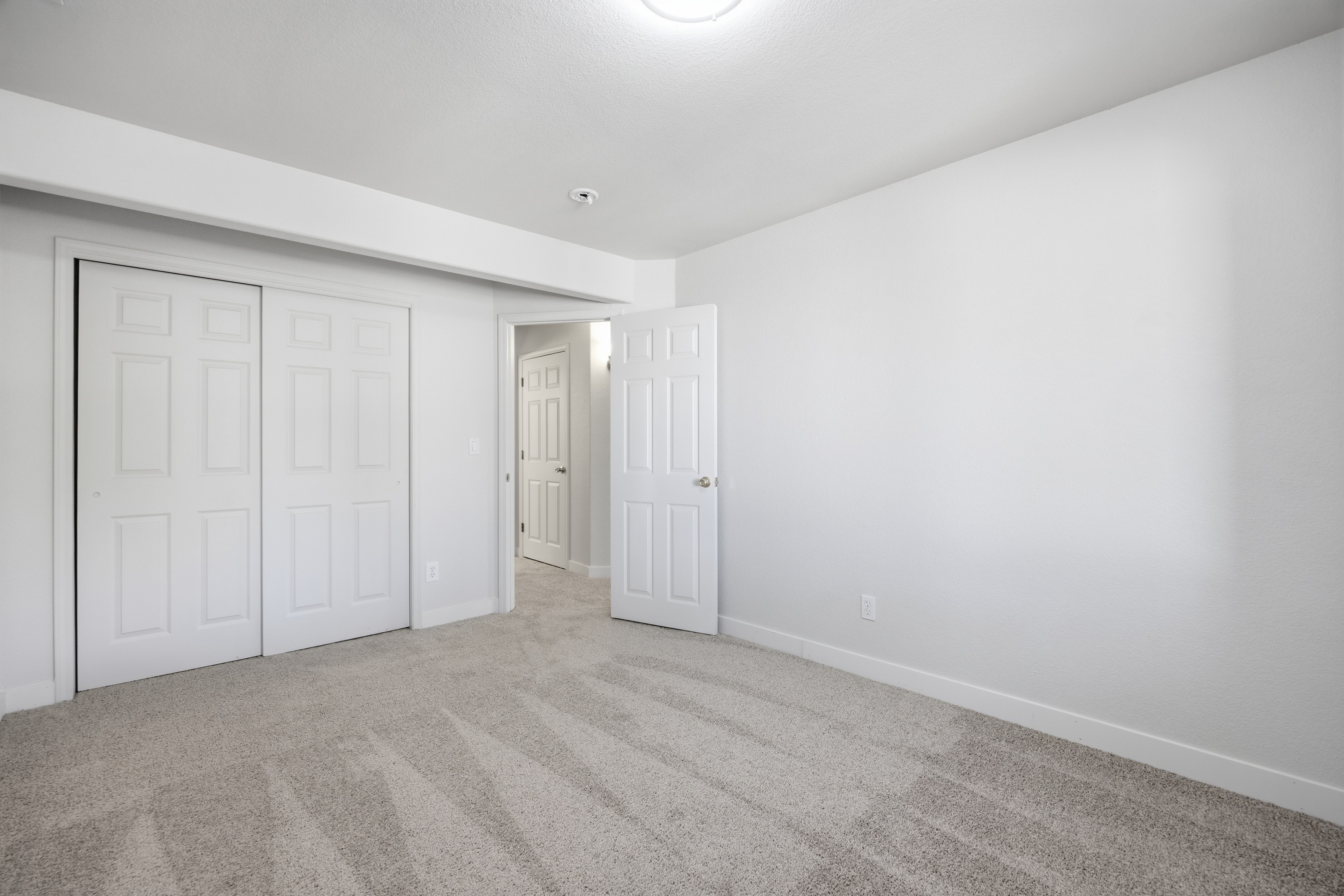 Photo 37 of 59 of 4770 Paramount Pl, Colorado Springs, CO