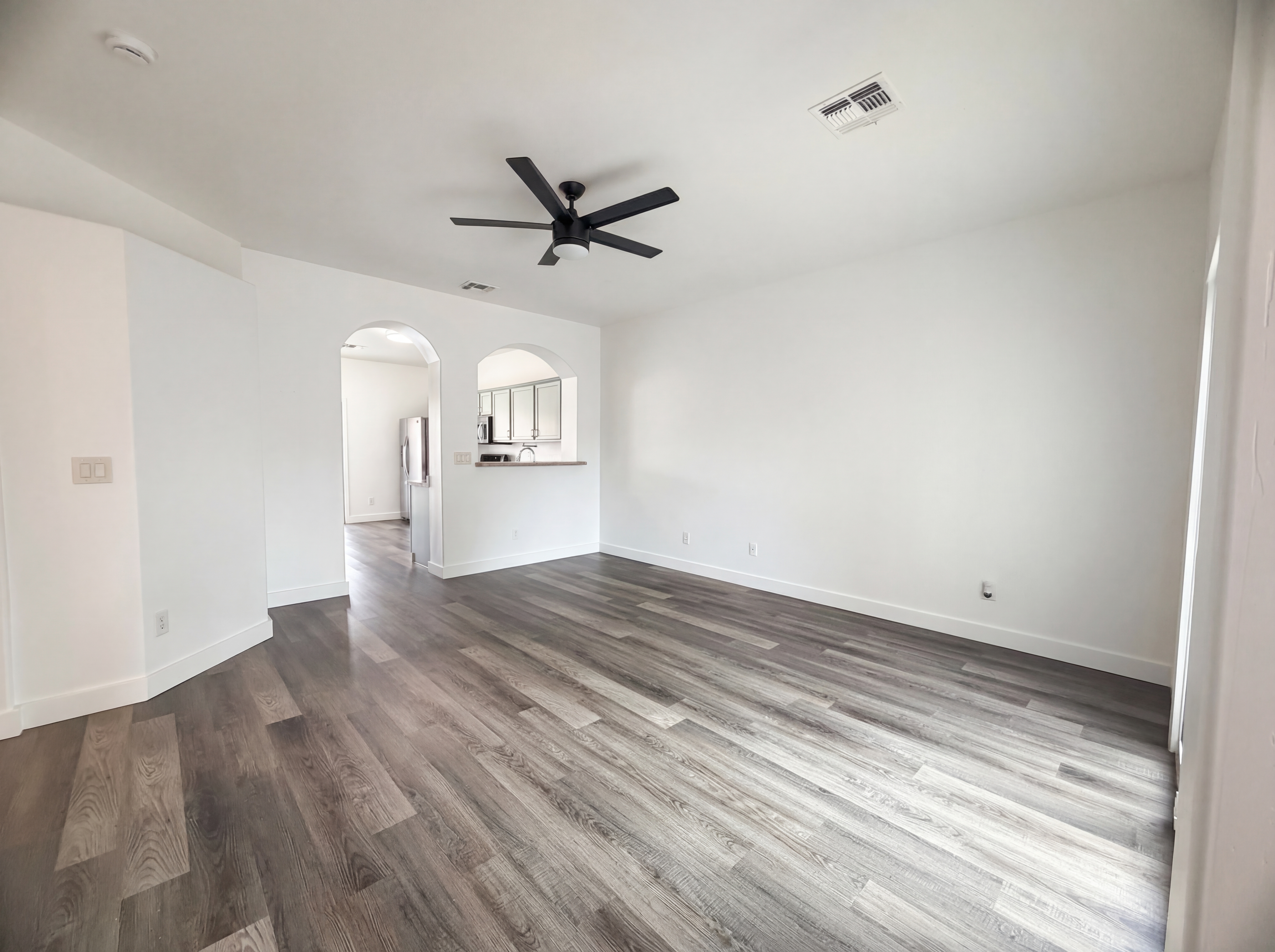 Photo 3 of 17 of 3127 S Eugene, Mesa, AZ