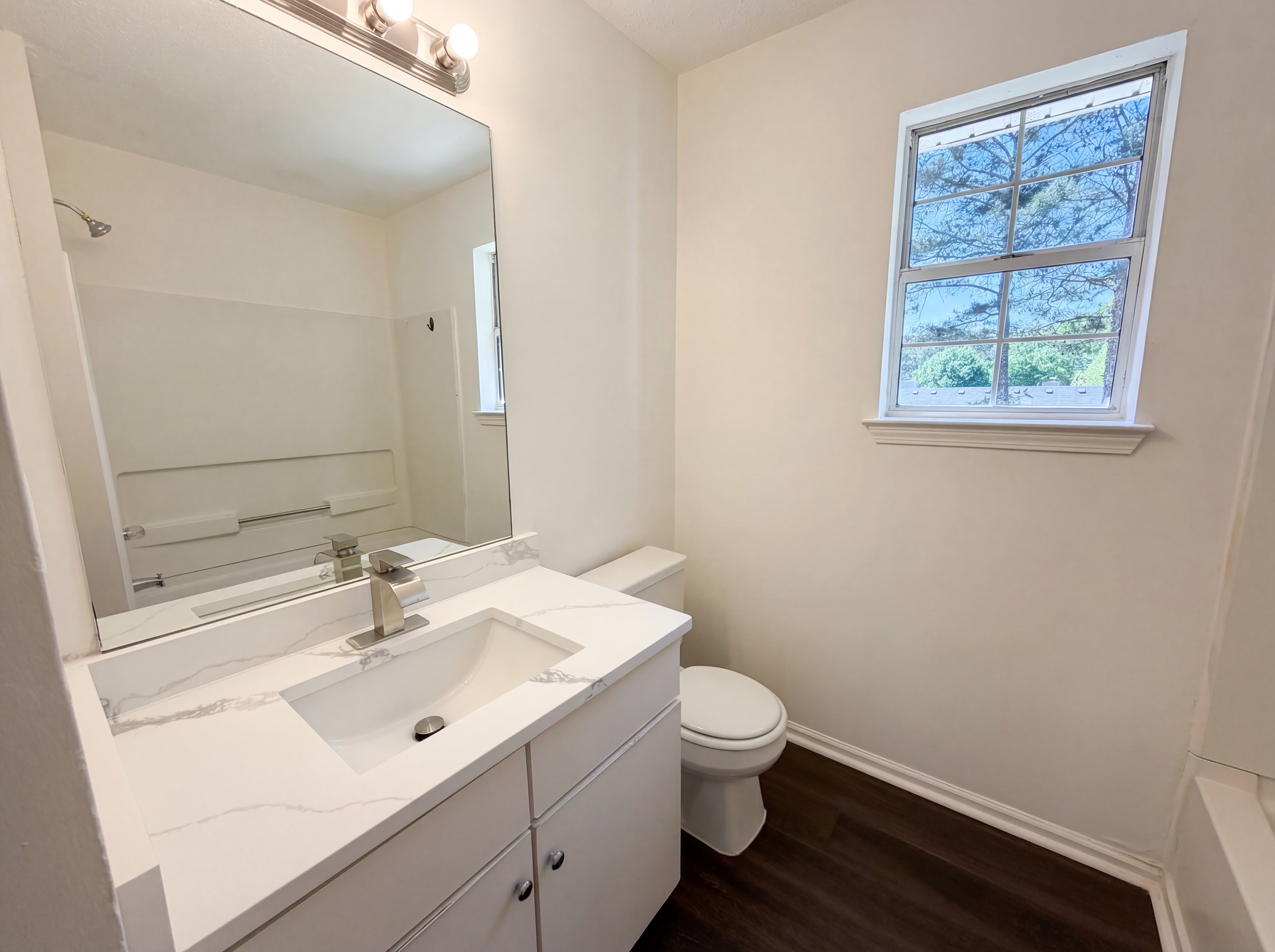 Photo 17 of 23 of 2214 Rambling Way, Lithonia, GA