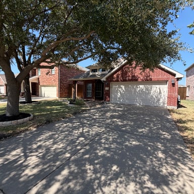Property photo 1 of 2184 Stuttgart Dr