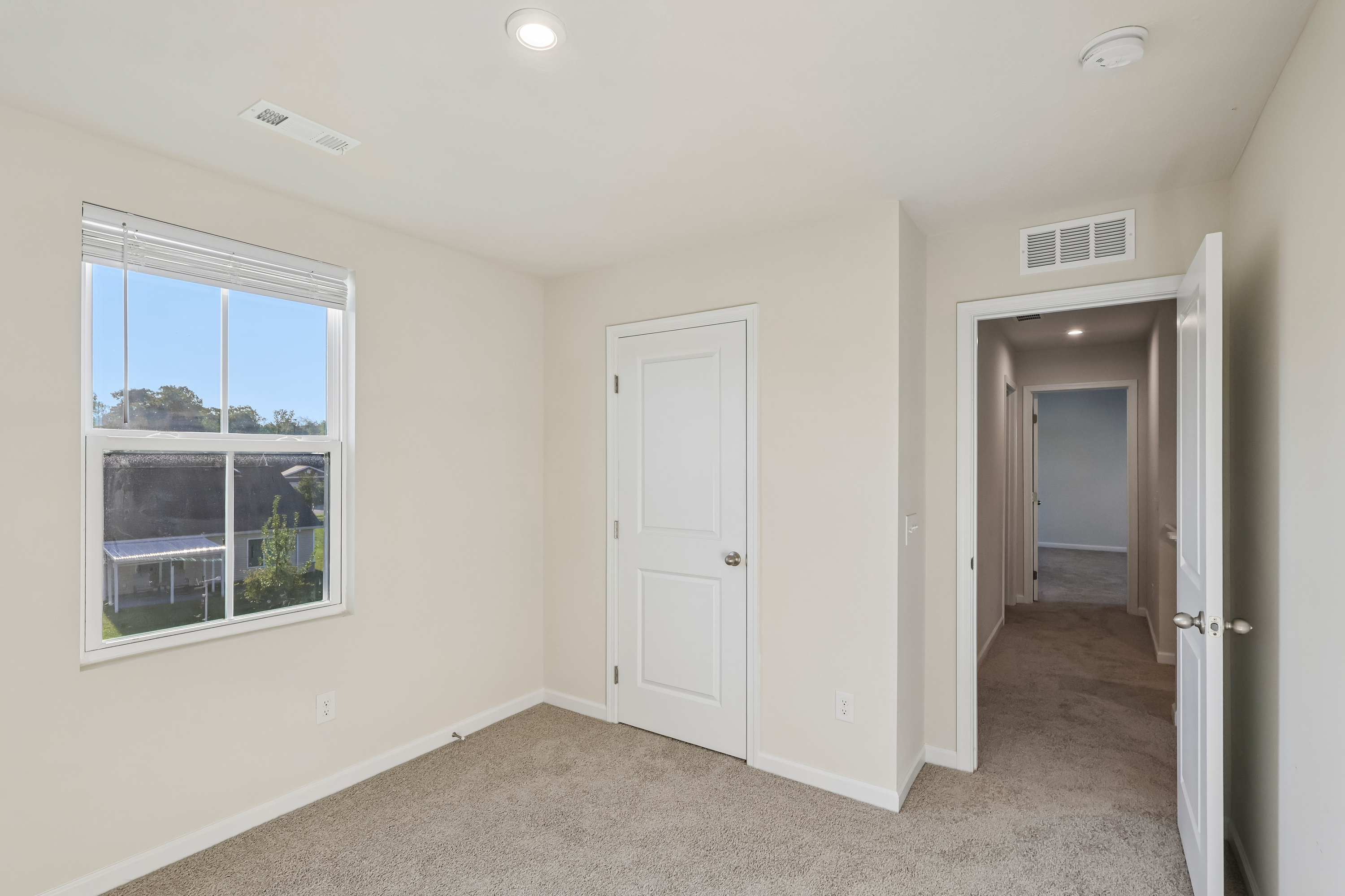 Photo 13 of 28 of 507 Hinterland Ct, Lodi, OH