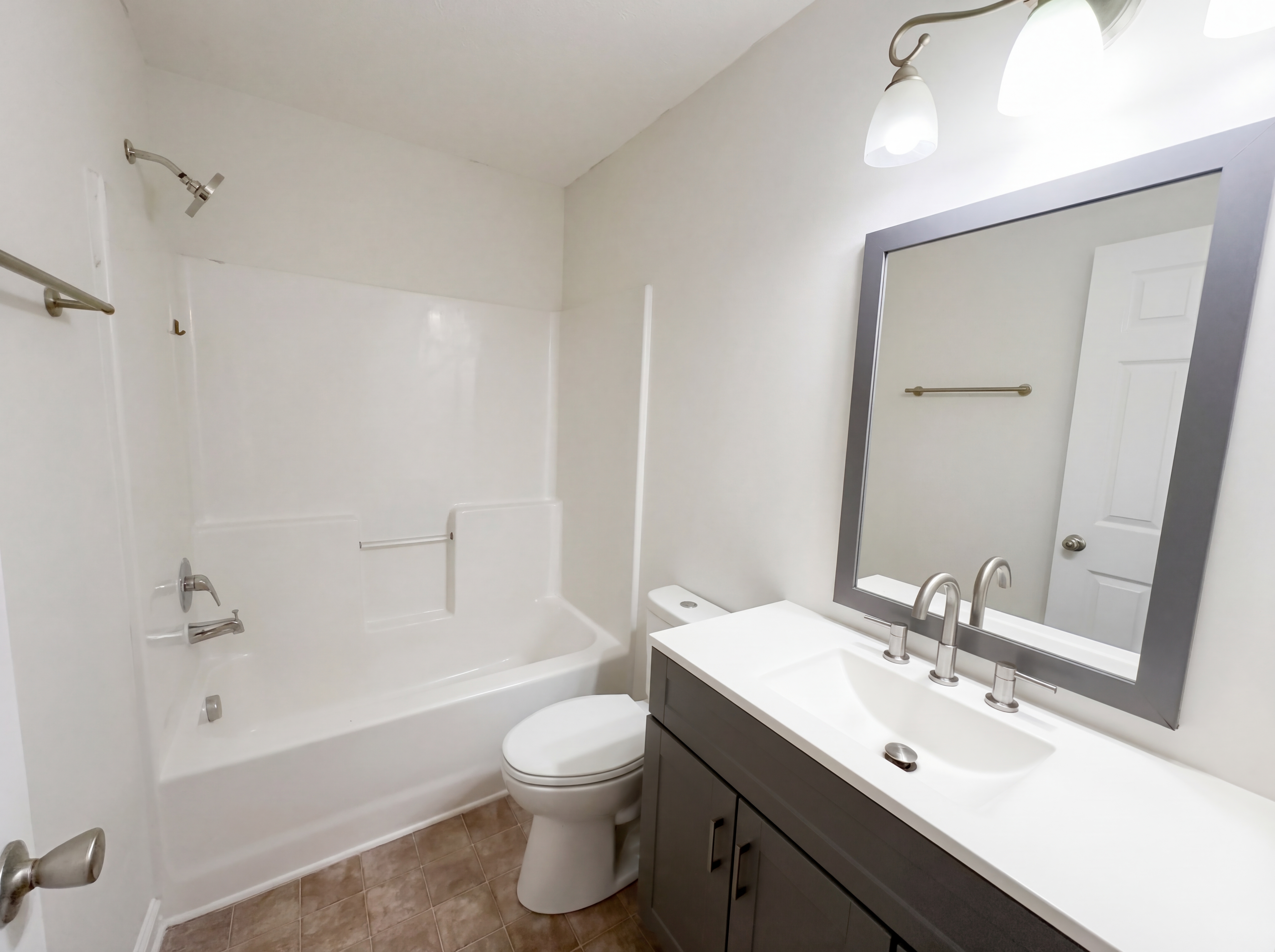 Photo 6 of 22 of 353 Chestnut Grove Ct, Clarksville, TN