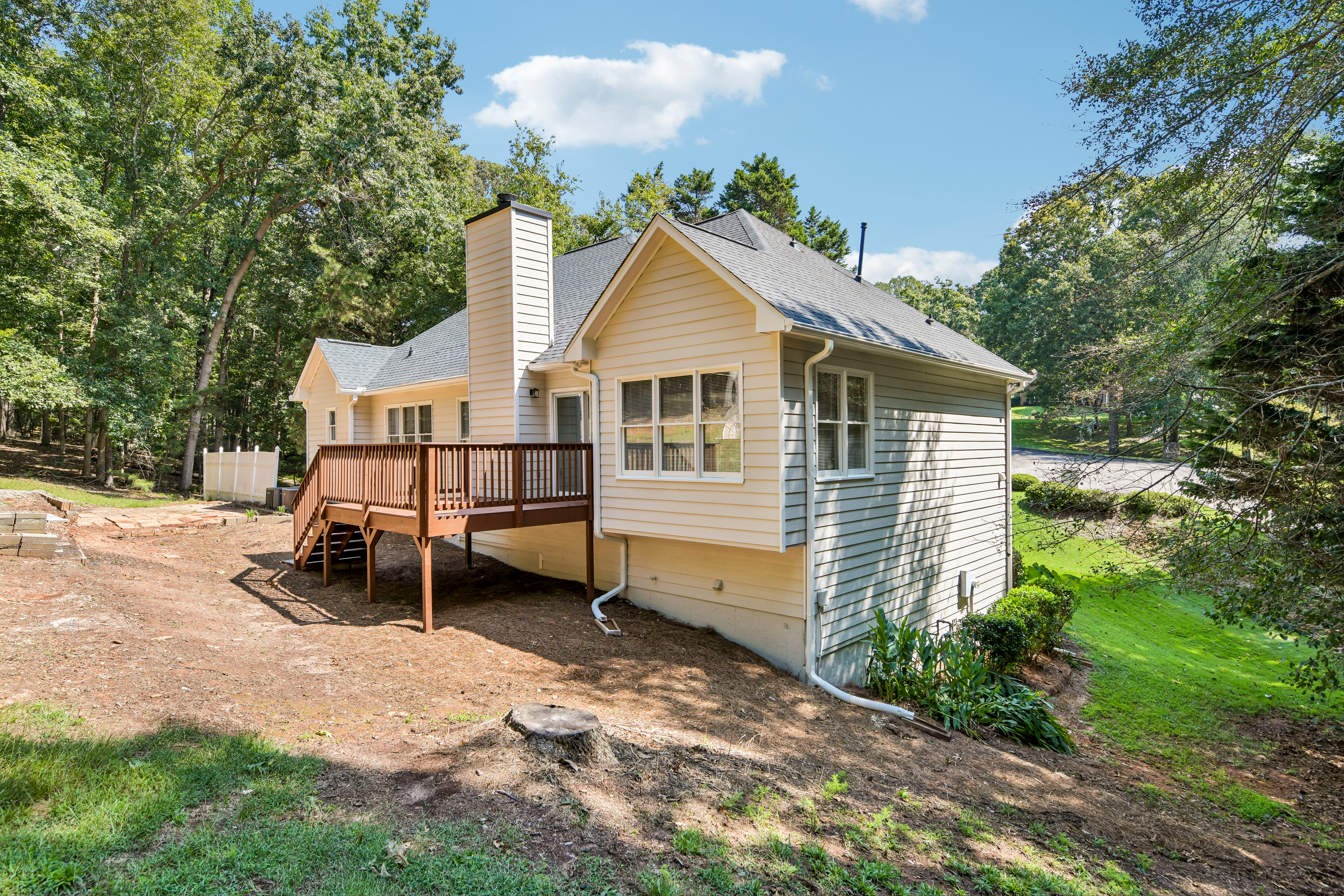 Photo 31 of 33 of 6608 Windbrook Way, Flowery Branch, GA