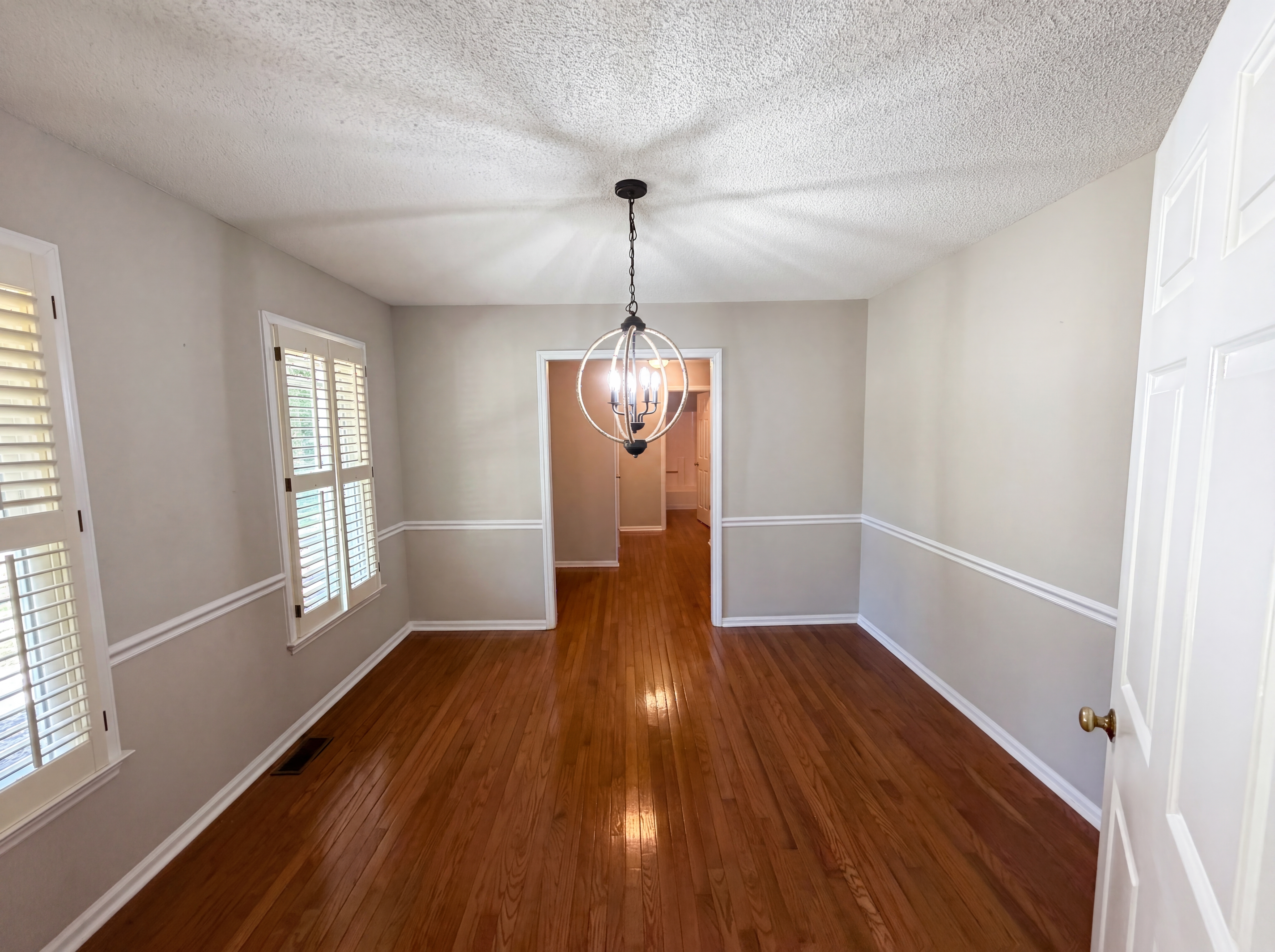 Photo 9 of 29 of 8400 Chestnut Oak Ct, Harrisburg, NC