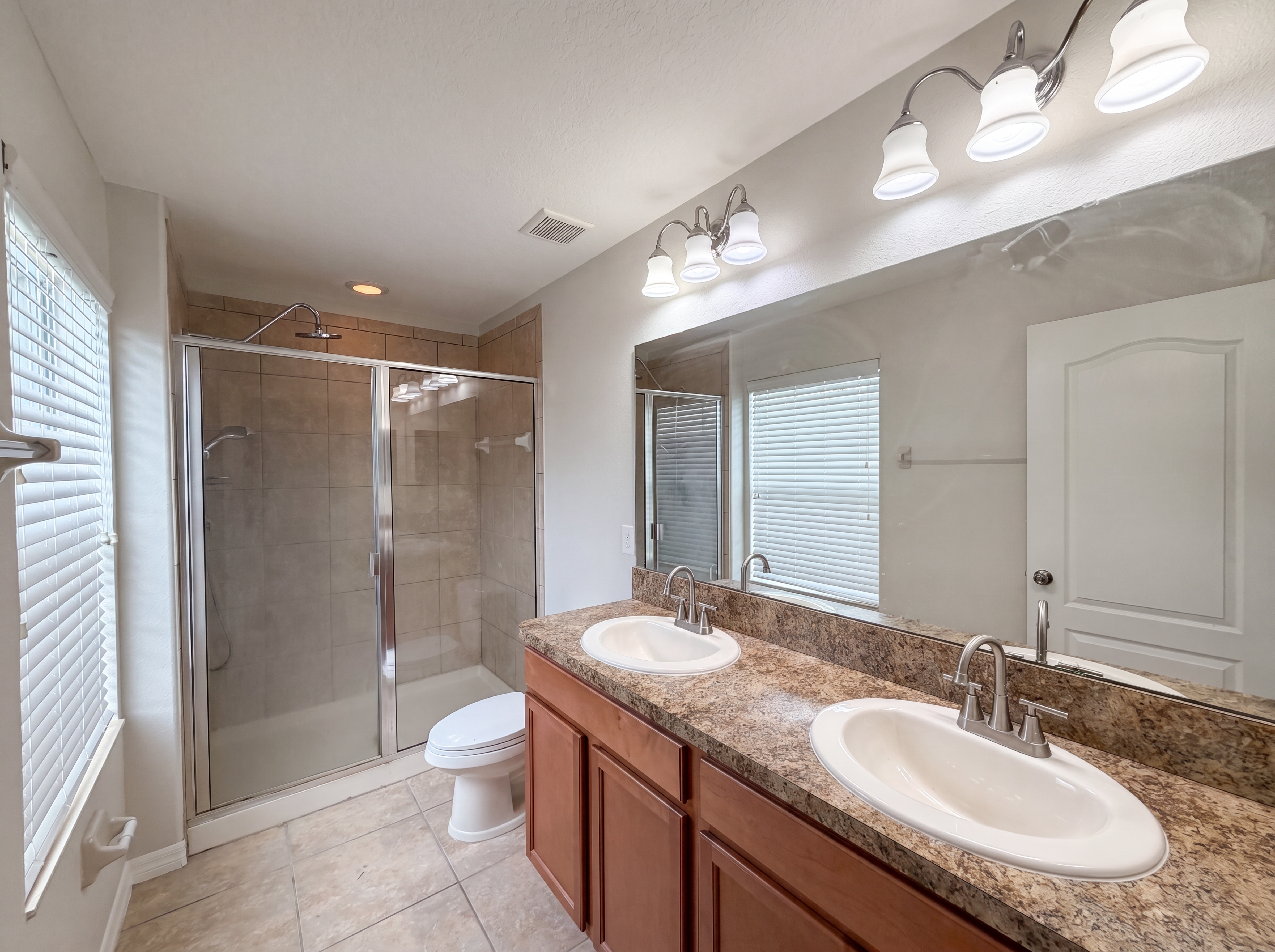 Photo 13 of 26 of 1308 Seburn Rd, Apopka, FL