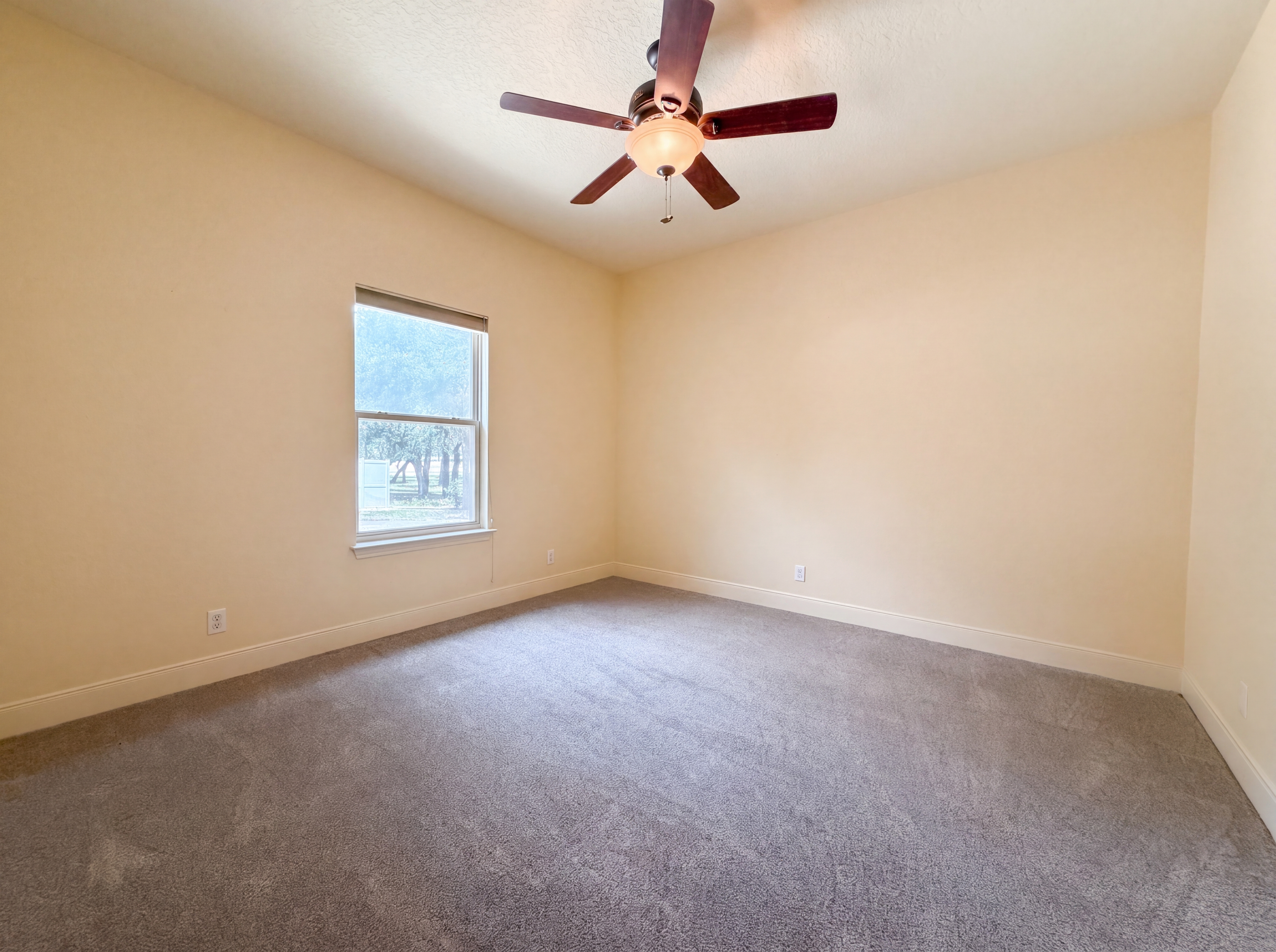 Photo 9 of 20 of 165 Vintage Ranch Cir, La Vernia, TX