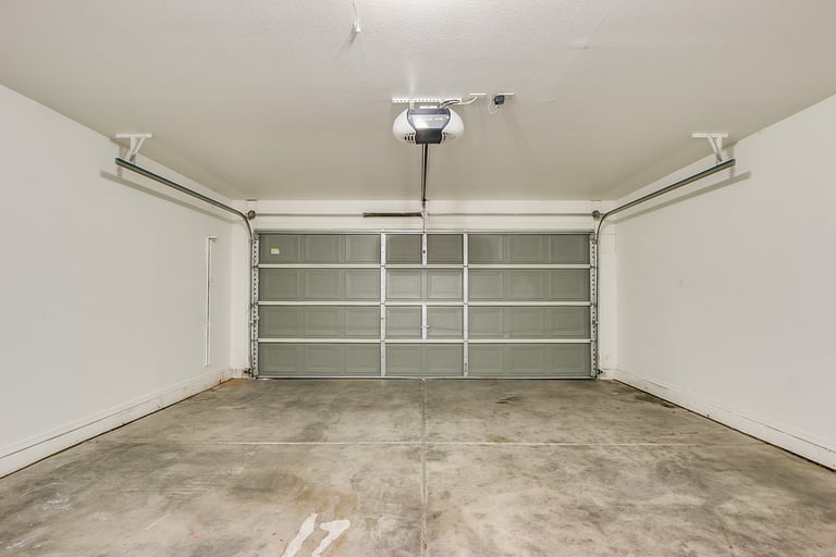Photo 22 of 29 - 8130 W Whyman Ave, Phoenix, AZ 85043