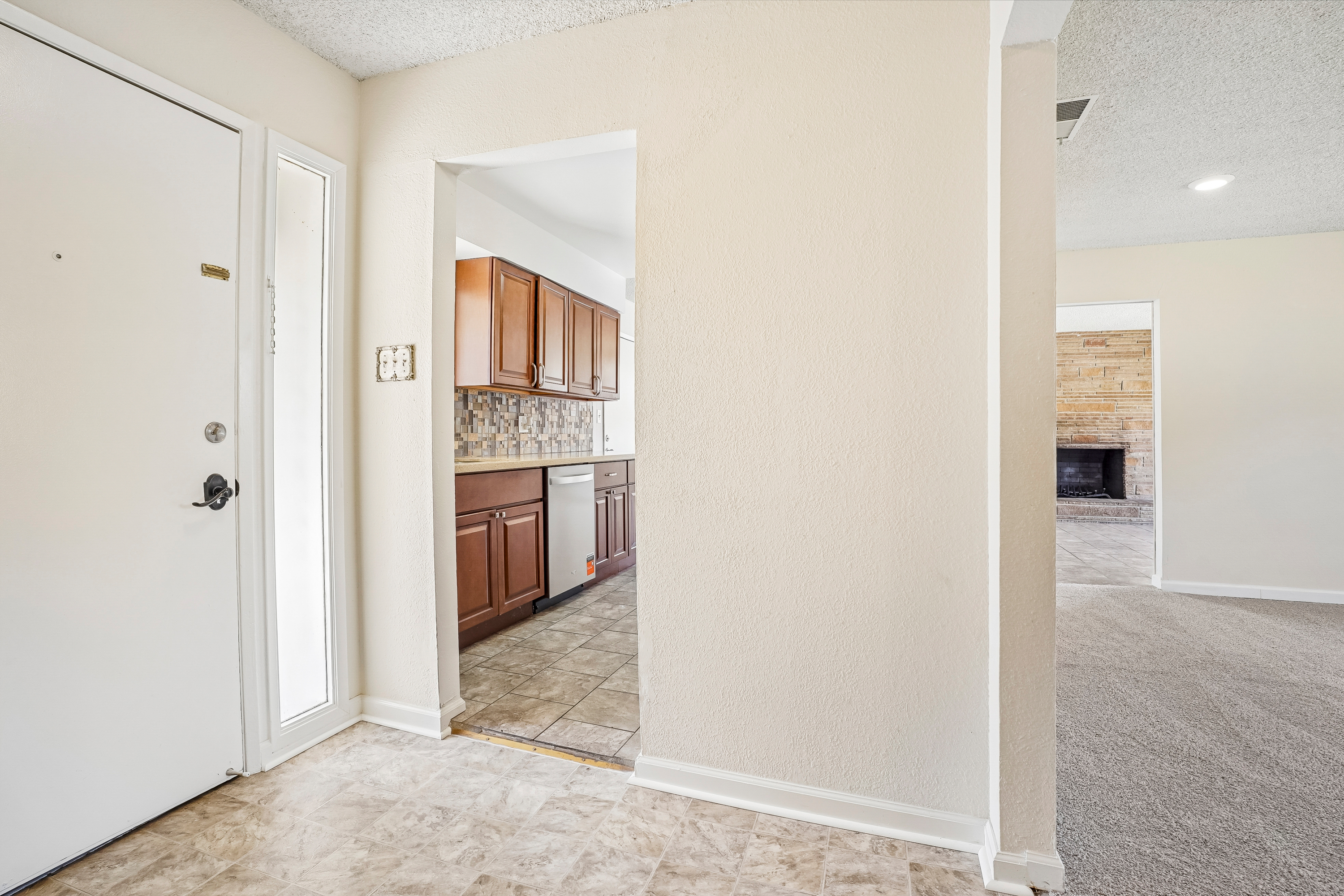 Photo 20 of 42 of 317 Goya Dr, Stockton, CA