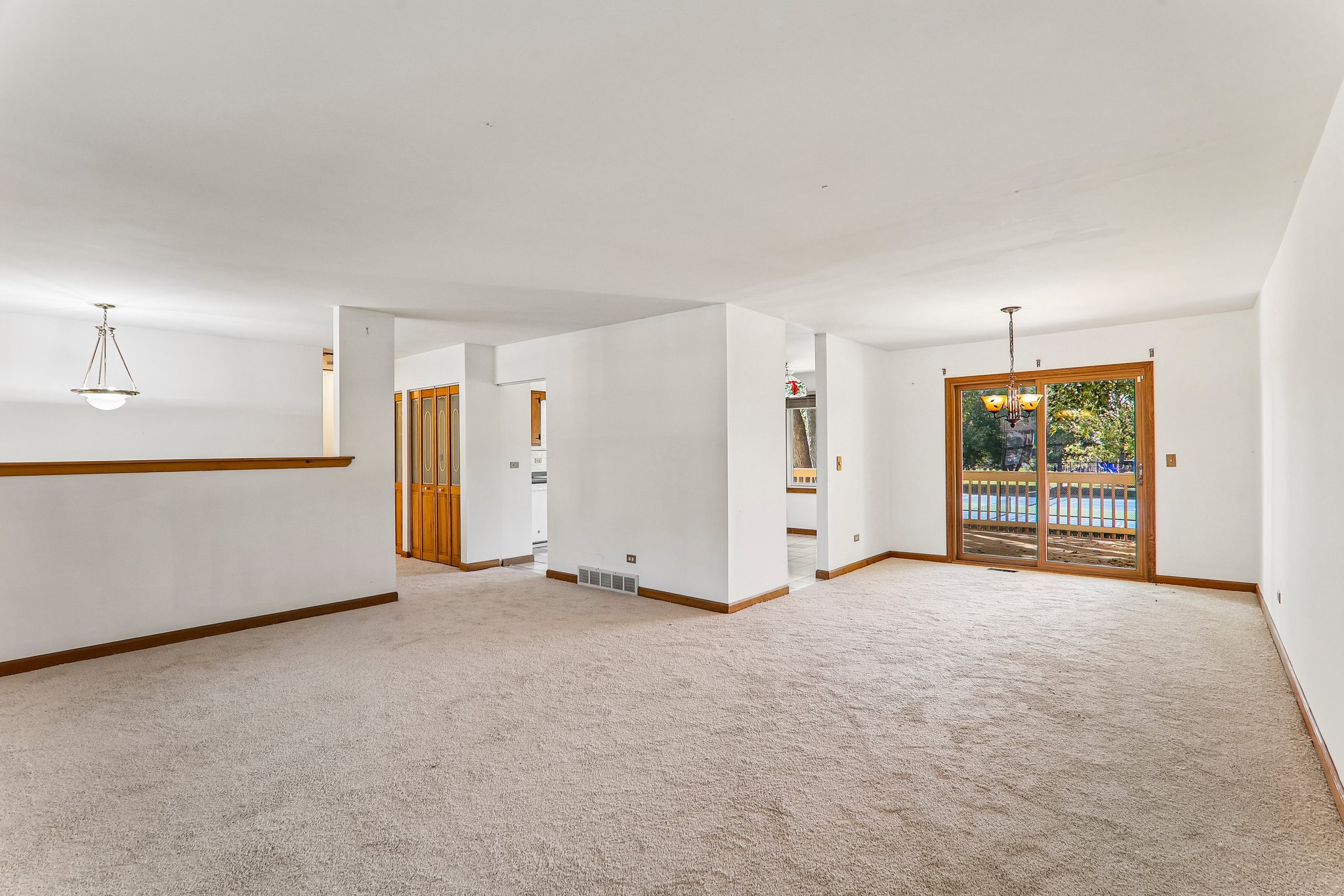 Photo 8 of 30 of 4532 Black Partridge Ln, Lisle, IL