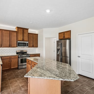 Property photo 2 of 6007 Amber Dr