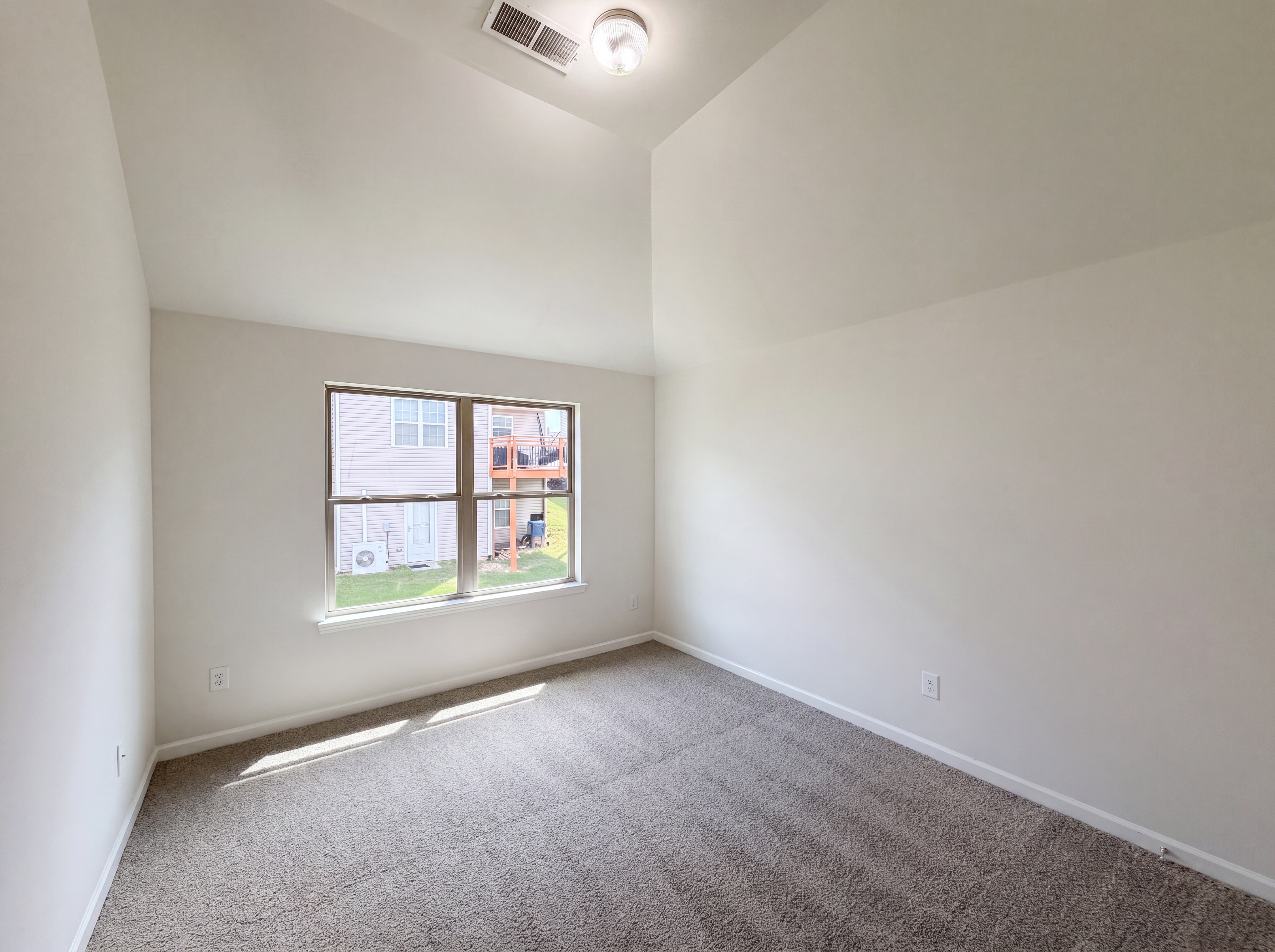 Photo 15 of 27 of 4440 Prather Son Dr, Loganville, GA