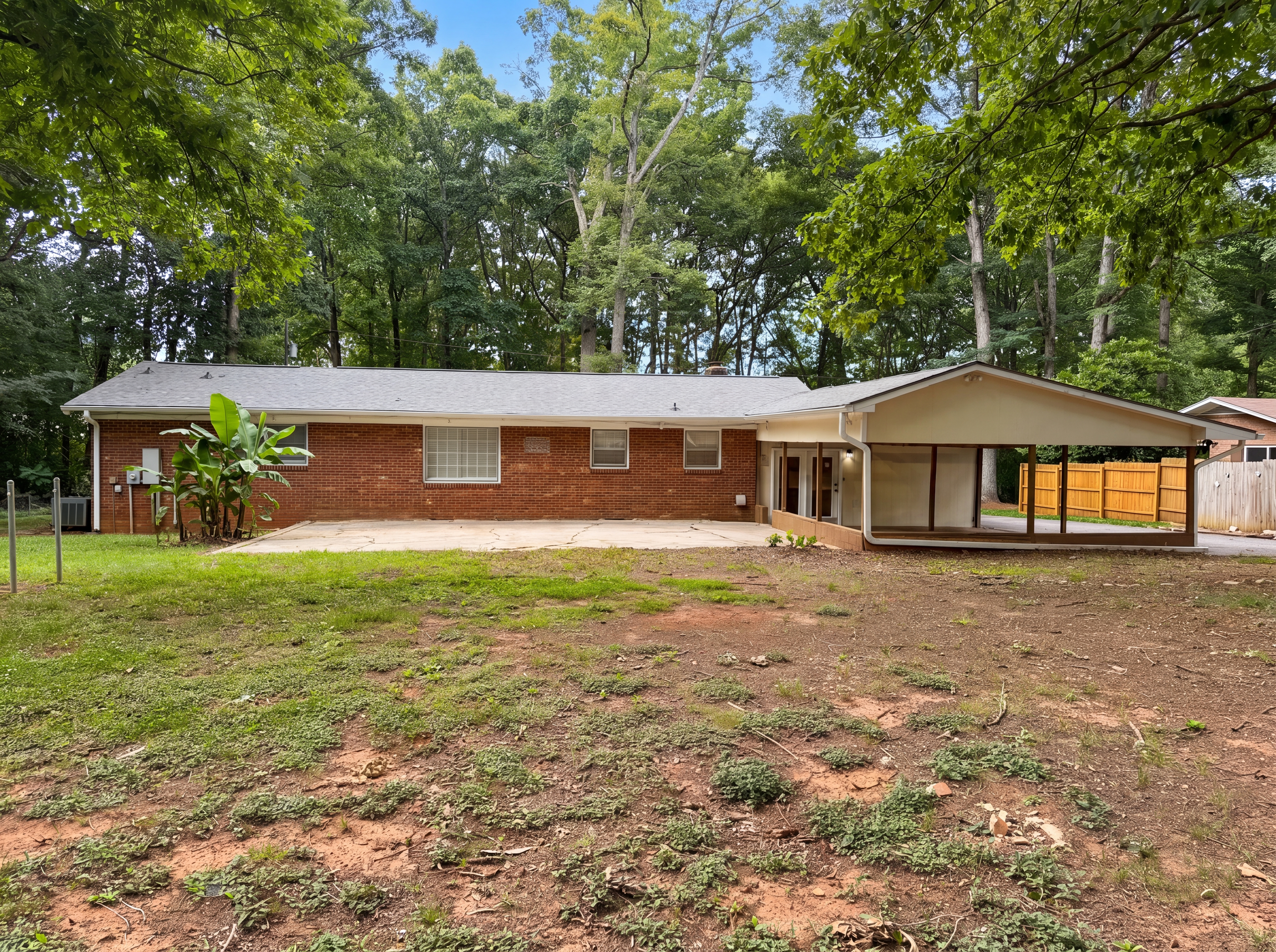 Photo 5 of 26 of 1309 Tohari Rd, Winston Salem, NC