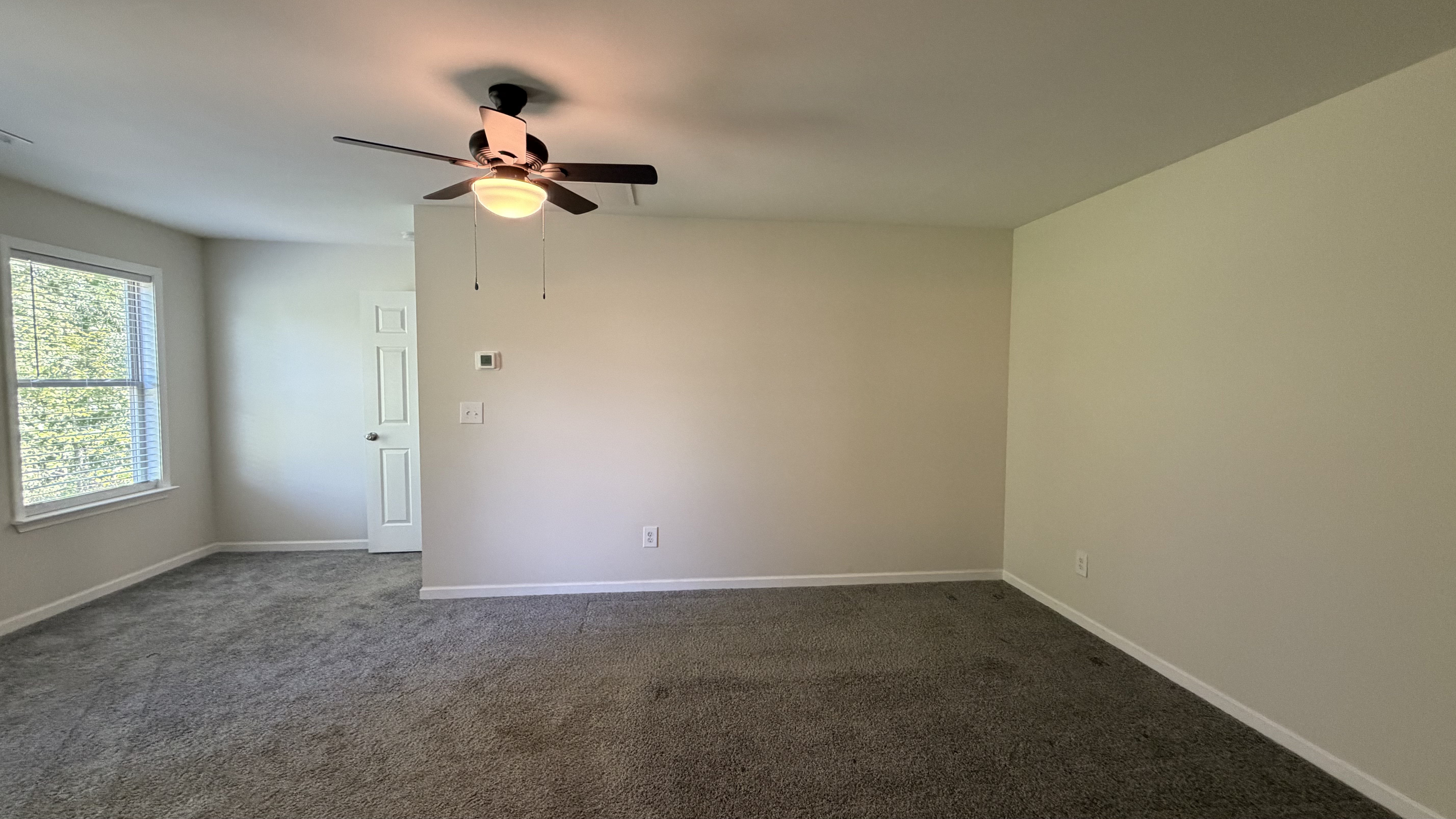 Photo 4 of 18 of 90 Ascott Trce, Covington, GA