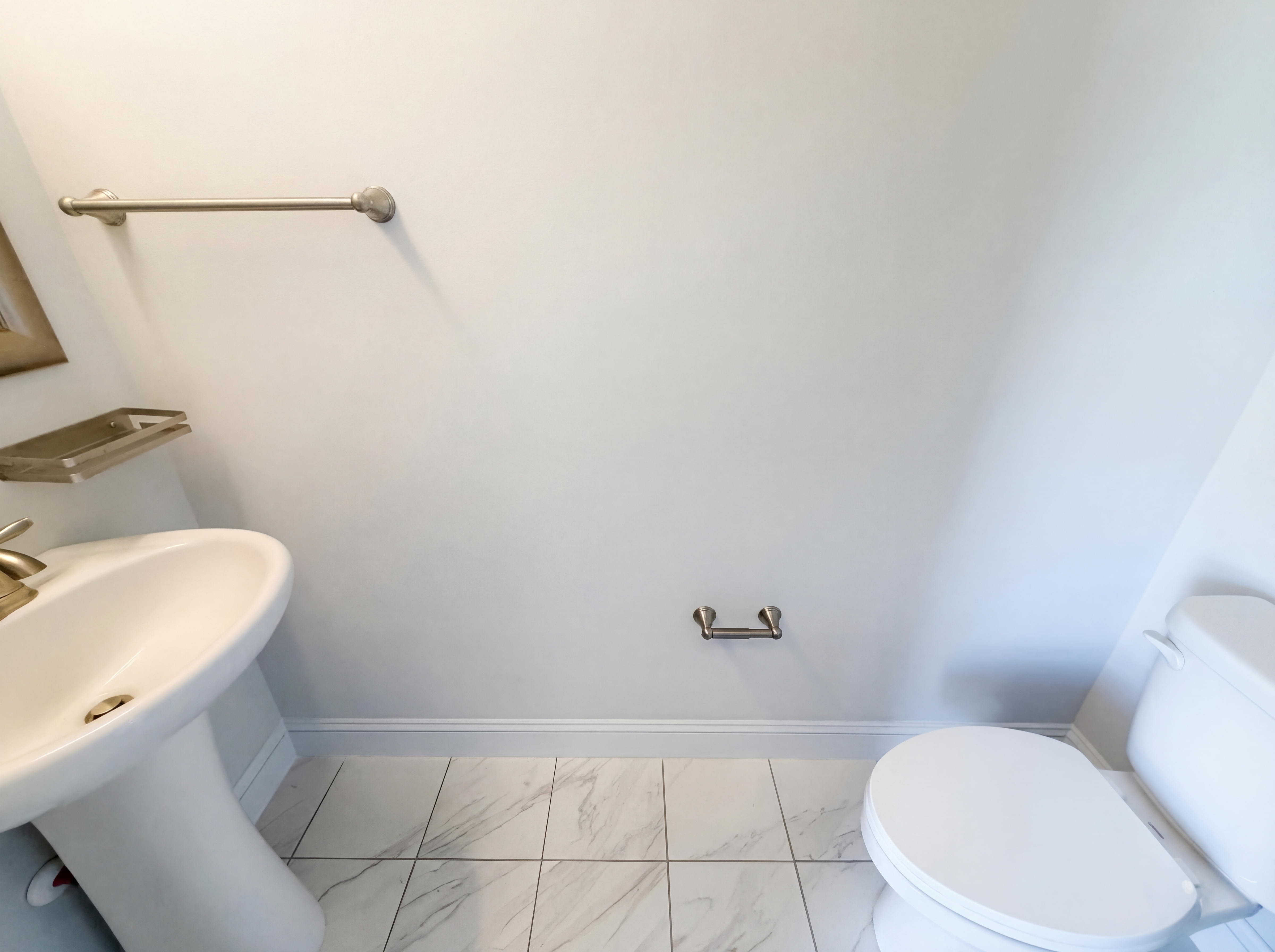 Photo 19 of 21 of 333 Oakhaven Dr, Holly Springs, NC