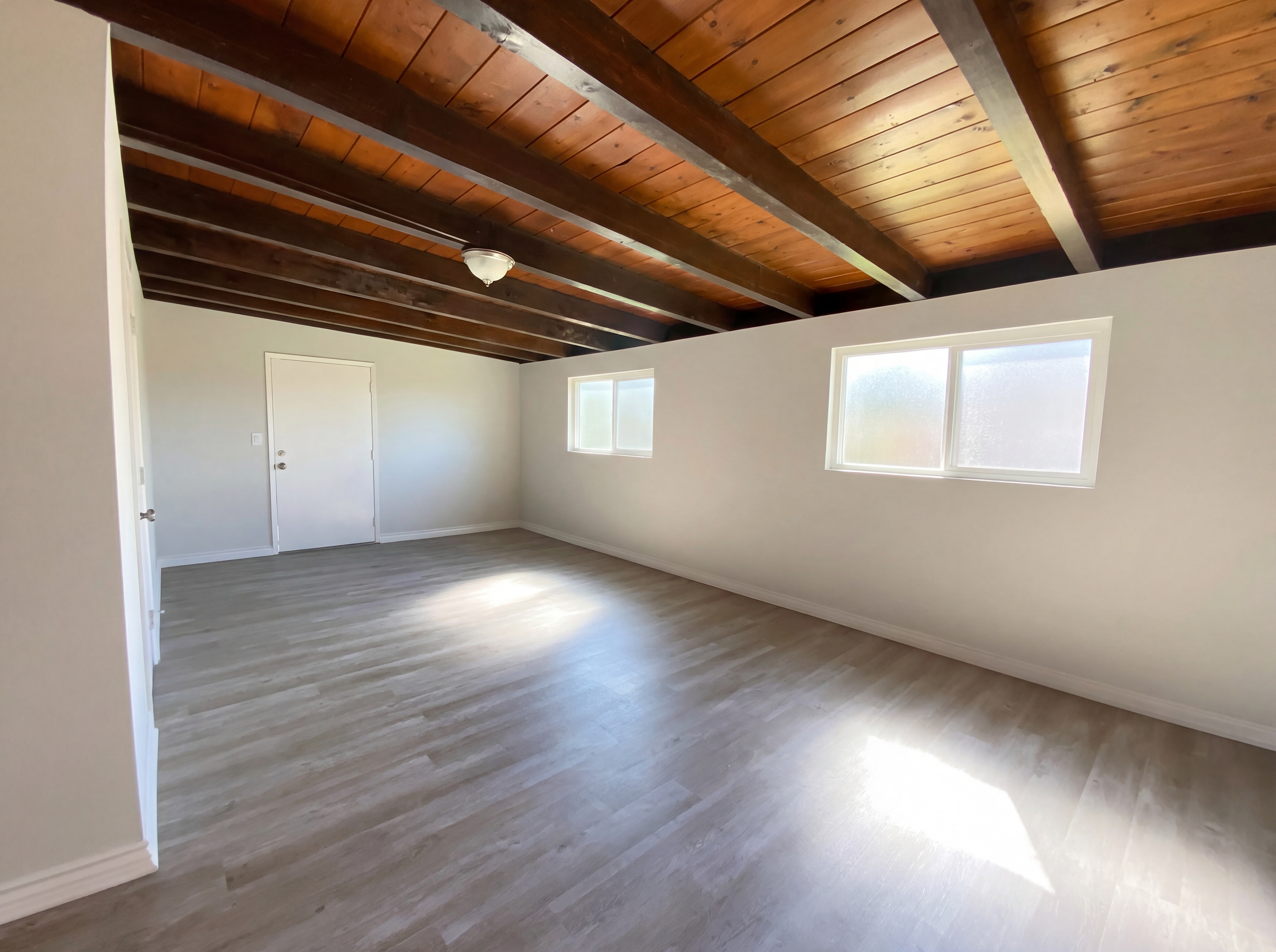 Photo 9 of 16 of 1268 Helix Ave, Chula Vista, CA