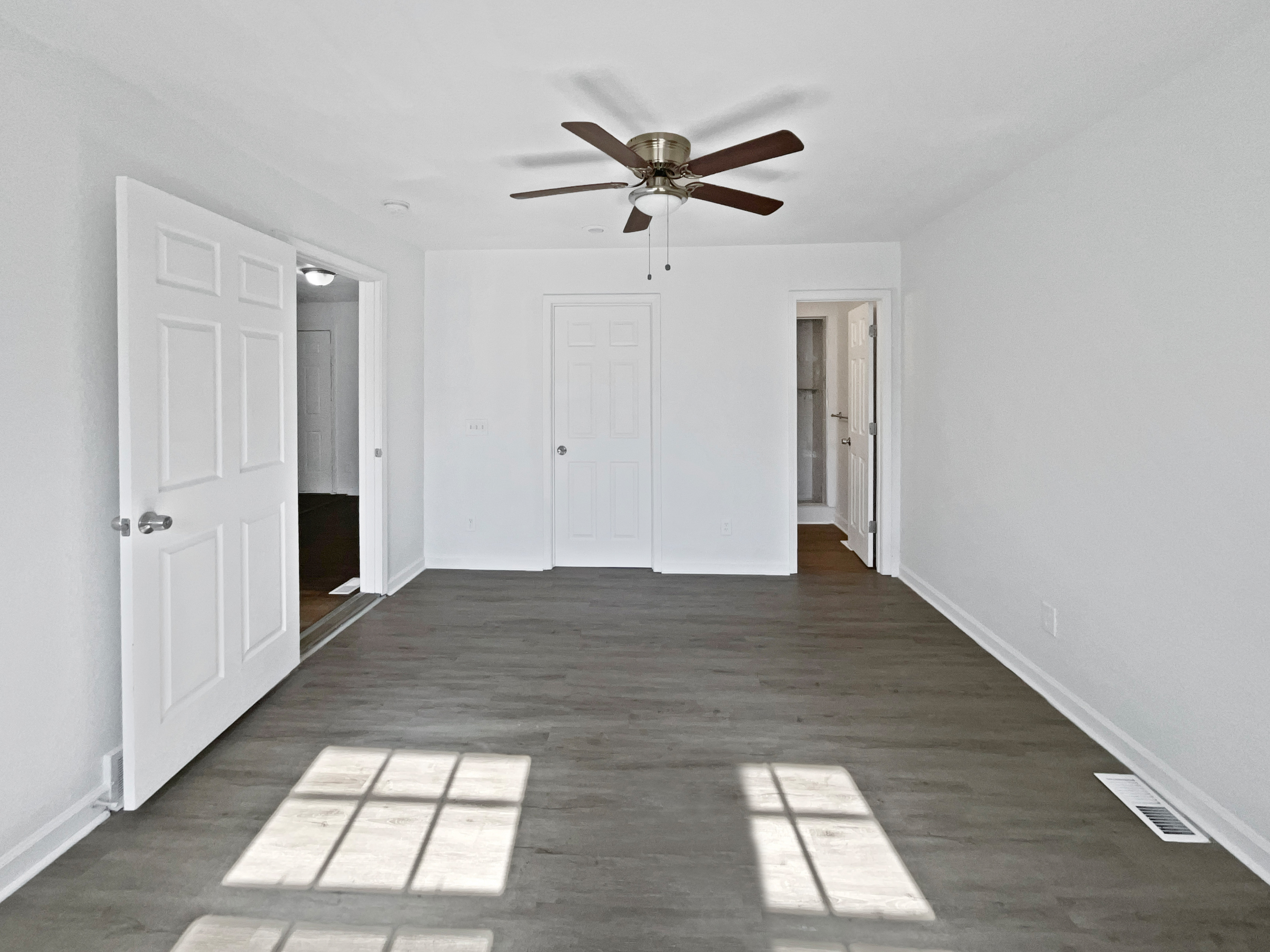 Photo 9 of 20 of 10014 Hardesty Ave, Kansas City, MO