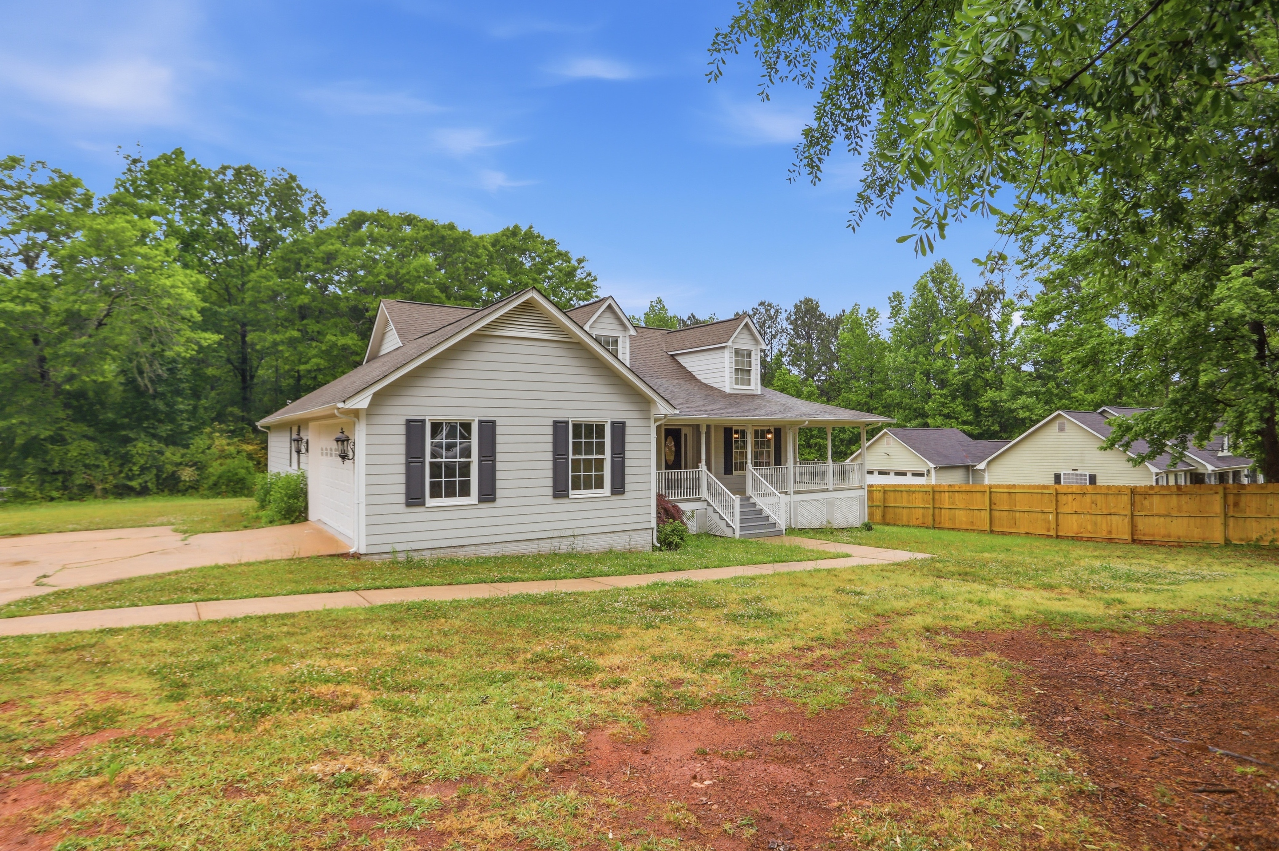 Photo 8 of 34 of 93 Charlie Smith Dr, Senoia, GA