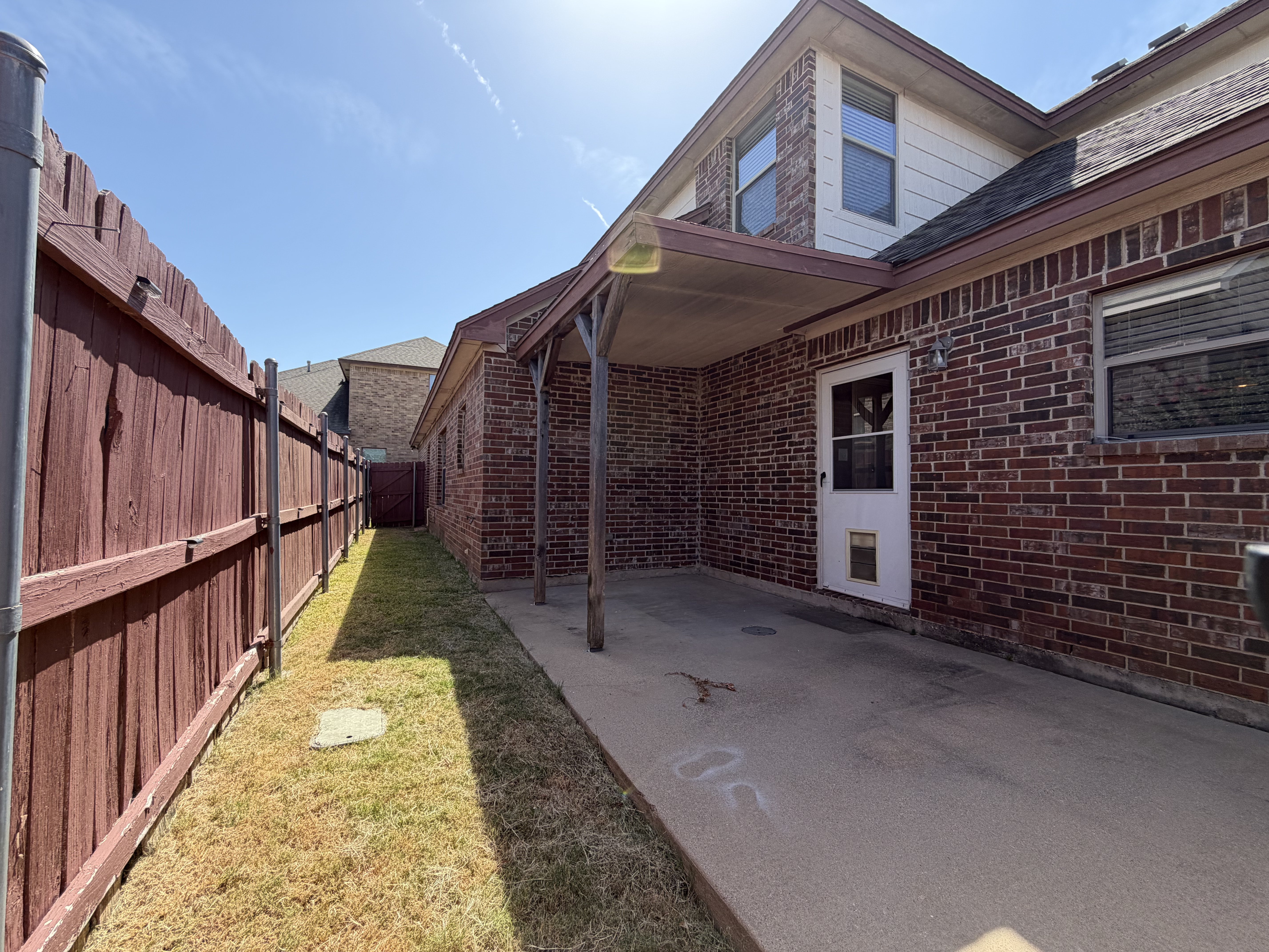 Photo 18 of 20 of 5107 Chesterfield Pl, Arlington, TX