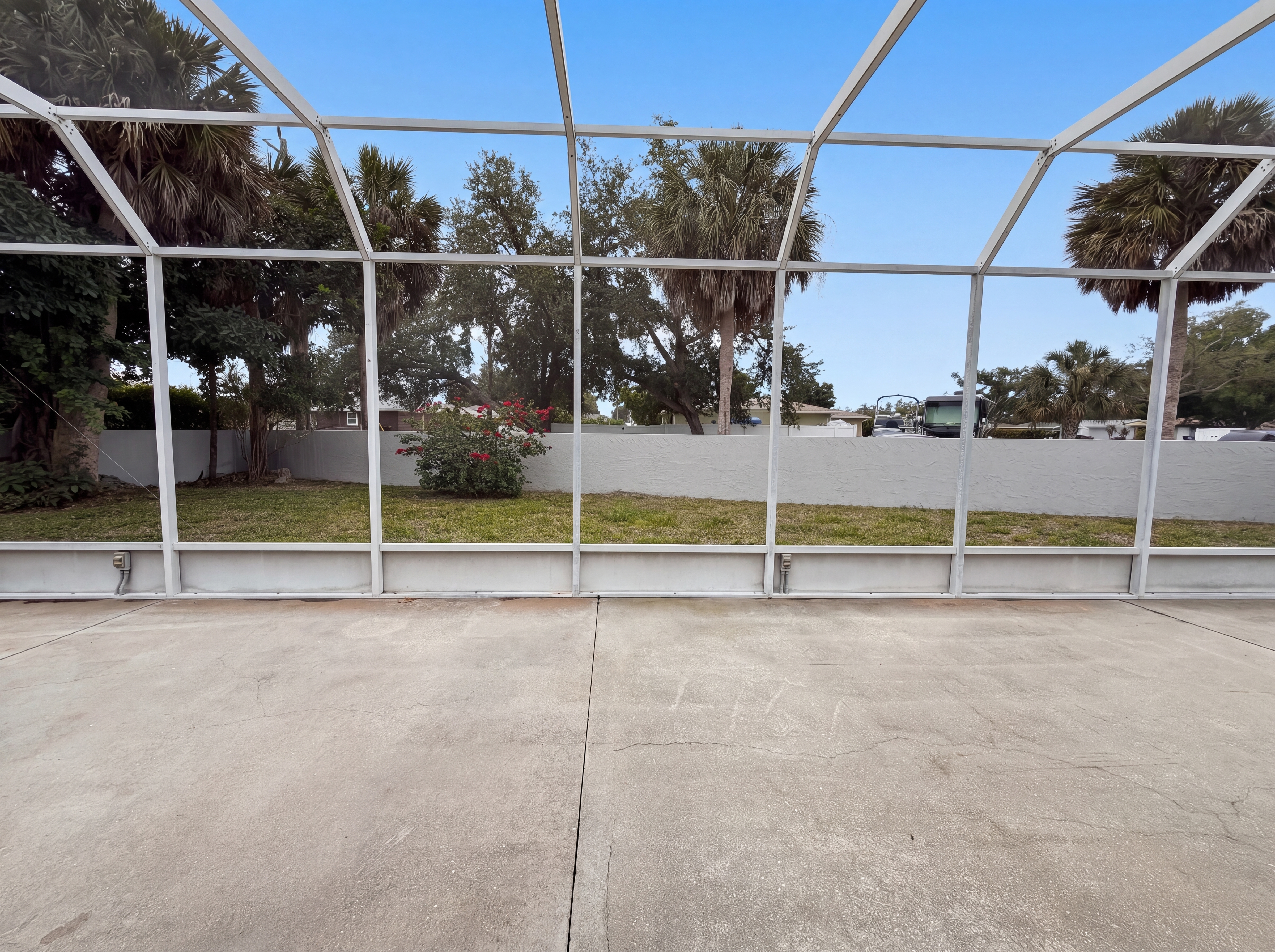 Photo 25 of 39 of 1301 Lucaya Ave, Venice, FL