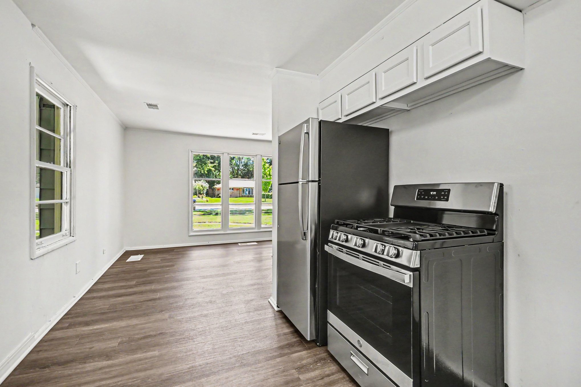 Photo 8 of 15 of 322 Indianwood Blvd, Park Forest, IL