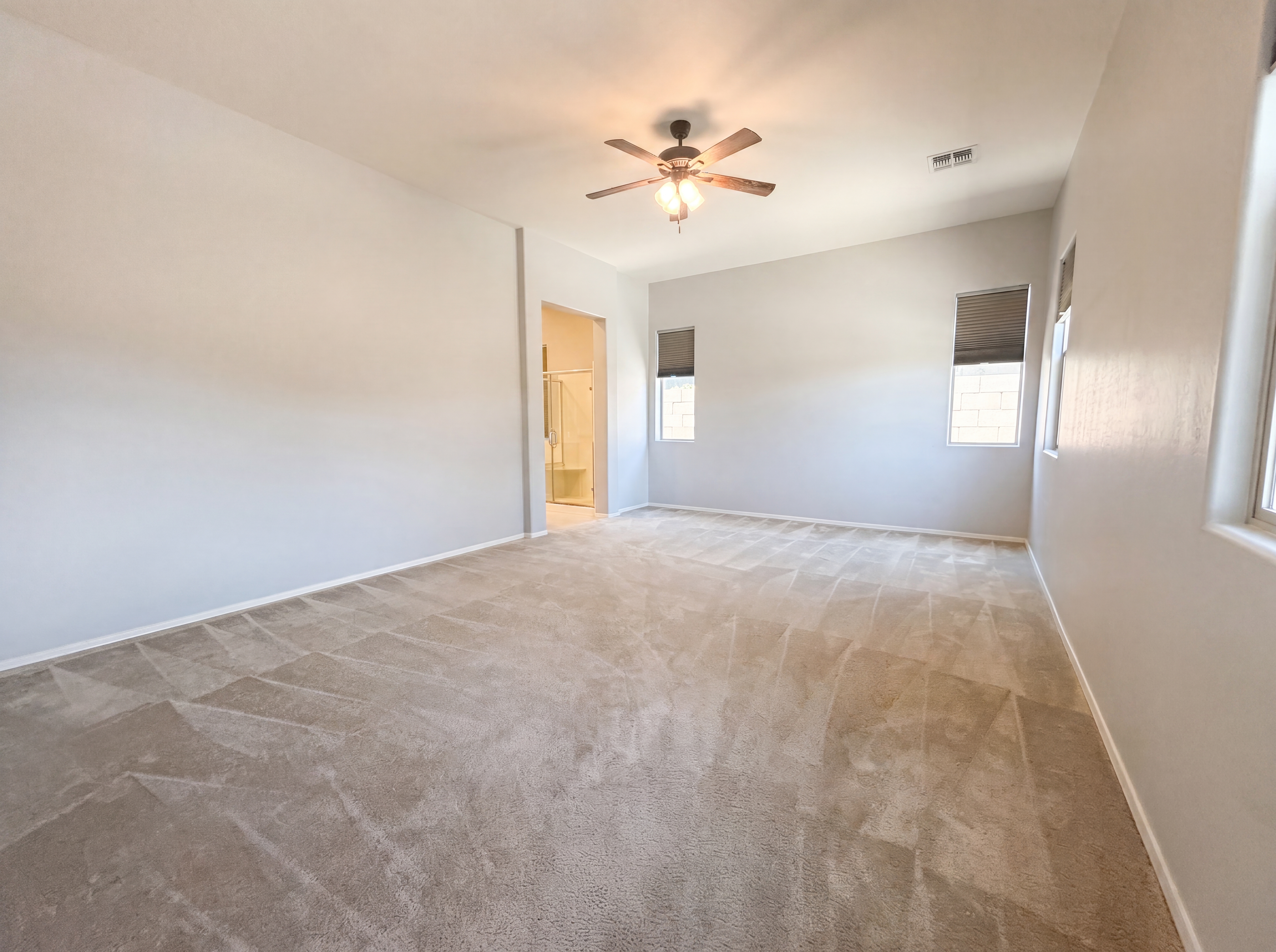 Photo 4 of 19 of 22718 E Silver Creek Ln, Queen Creek, AZ