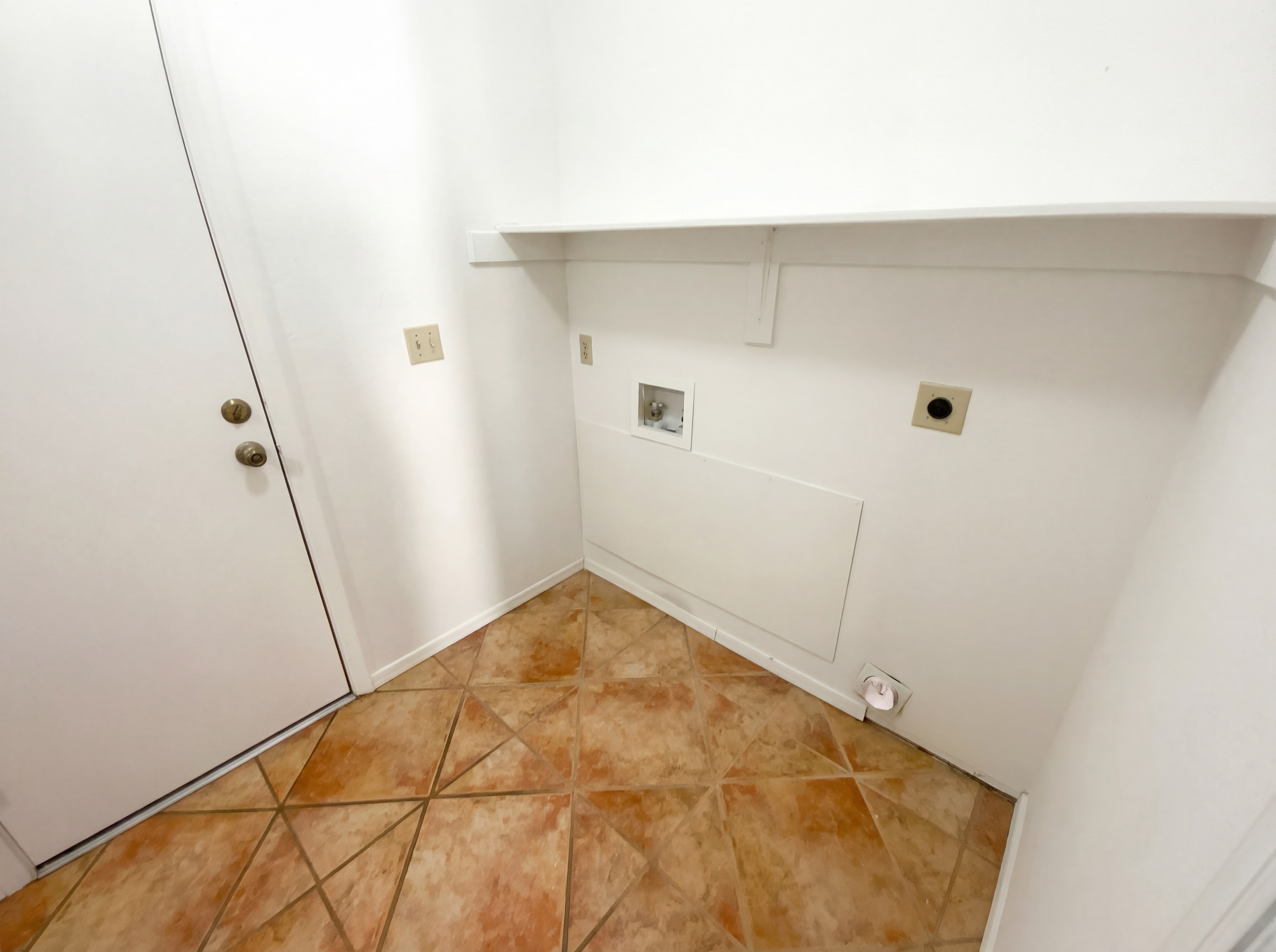 Photo 7 of 17 of 8508 W Ruth Ave, Peoria, AZ