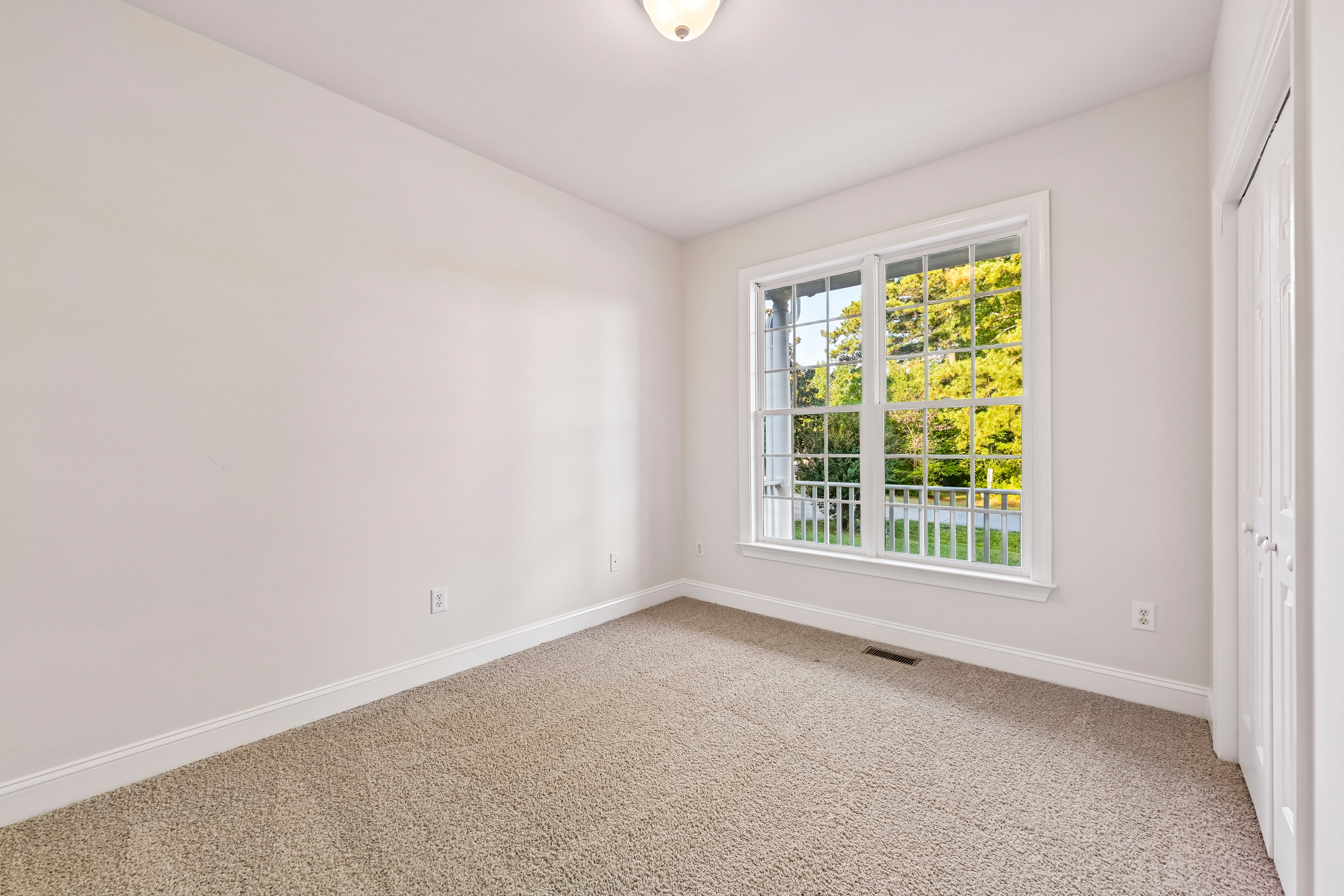 Photo 16 of 25 of 9701 Chris Dr, Raleigh, NC